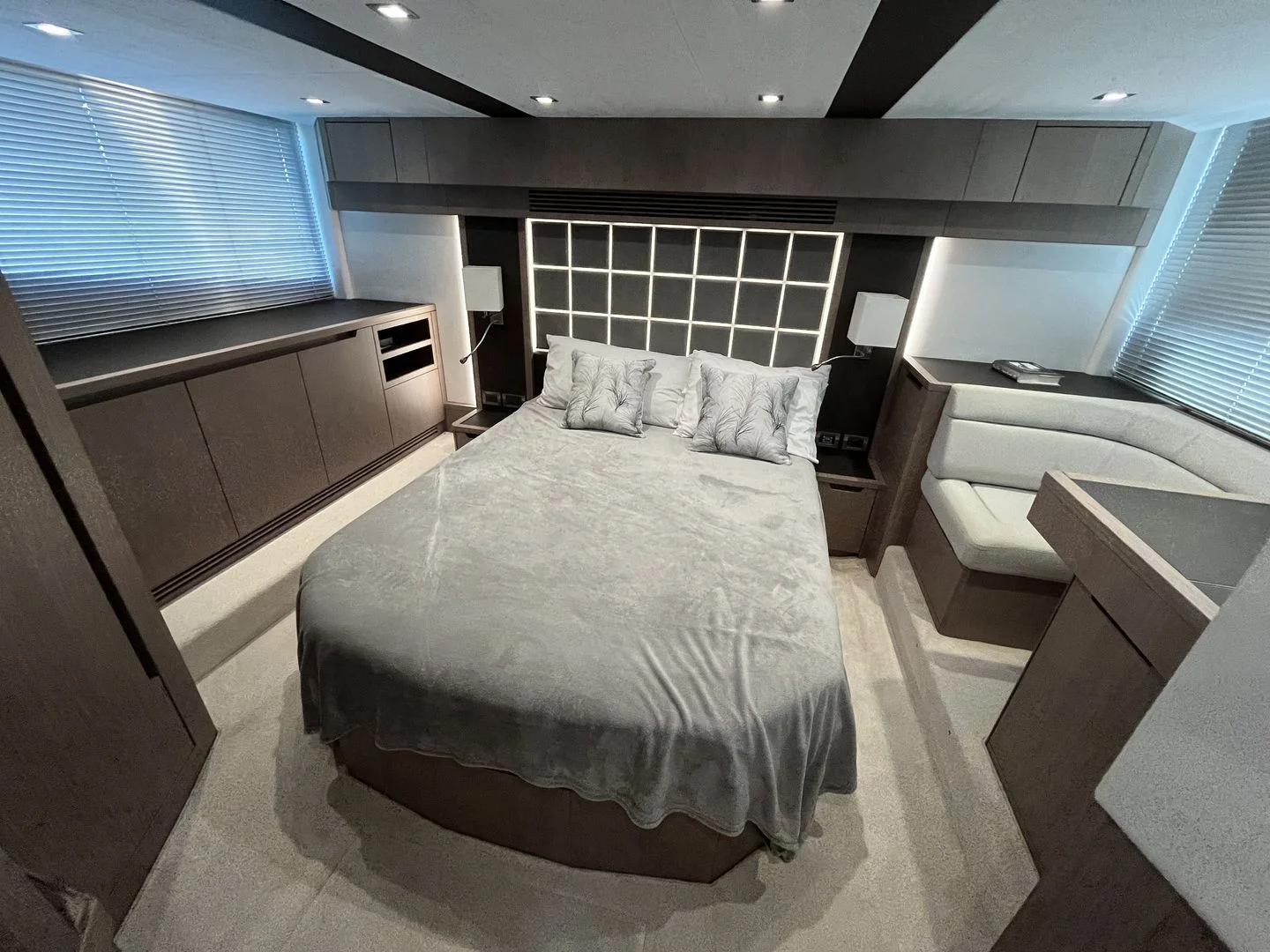 2023 Galeon 500 FLY Image Thumbnail #27