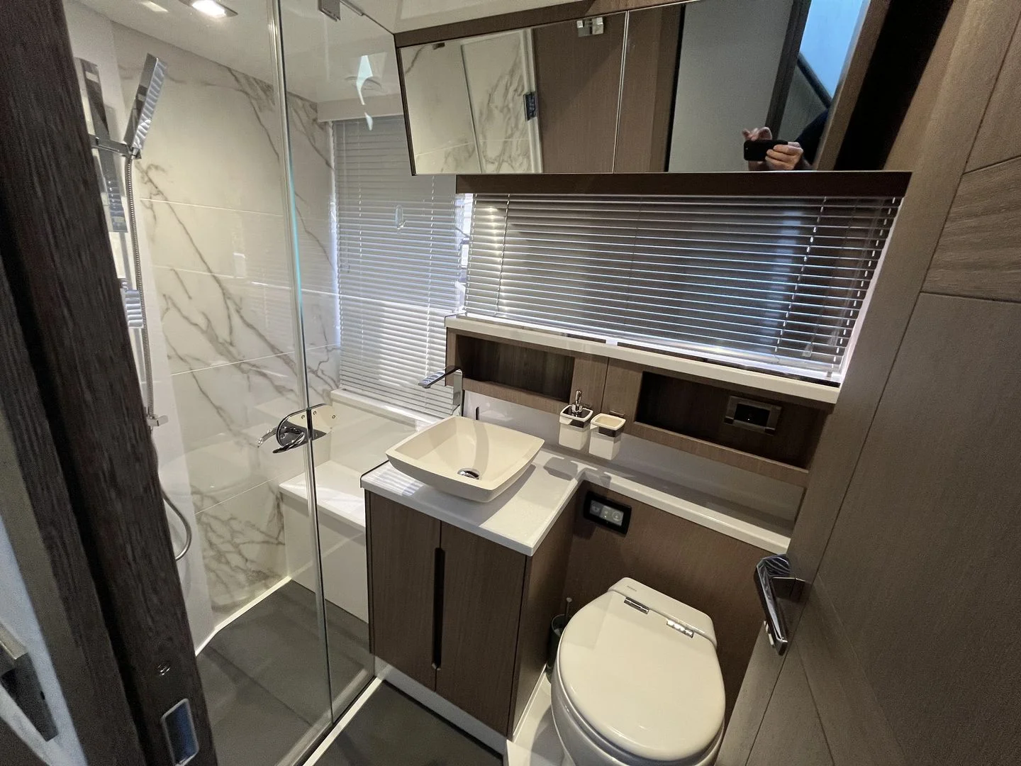 2023 Galeon 500 FLY Image Thumbnail #36