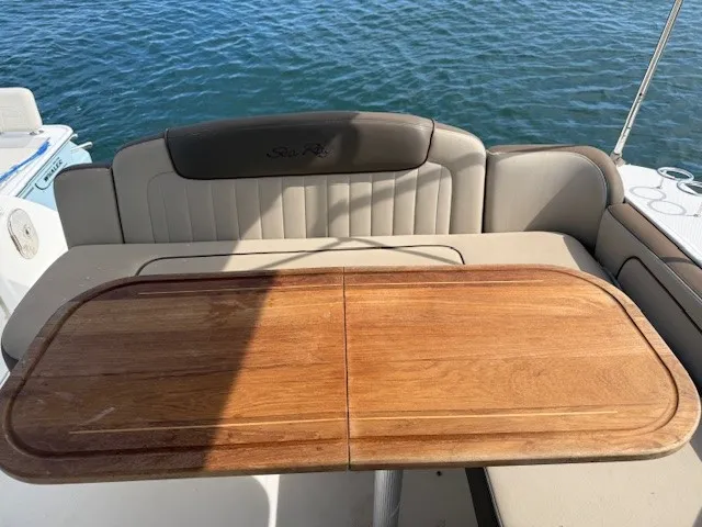 2014 Sea Ray 310 SUNDANCER Image Thumbnail #13
