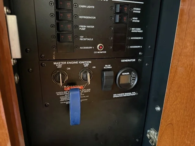 2014 Sea Ray 310 SUNDANCER Image Thumbnail #29