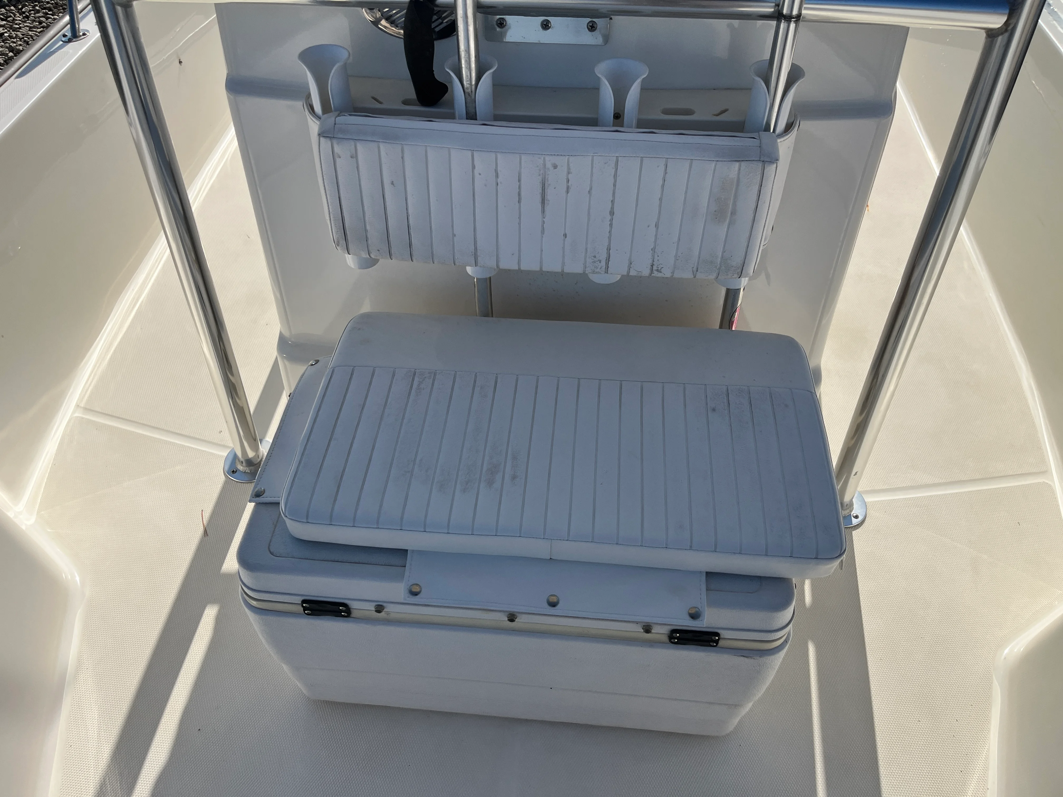 2014 Boston Whaler 190 MONTAUK Image Thumbnail #7