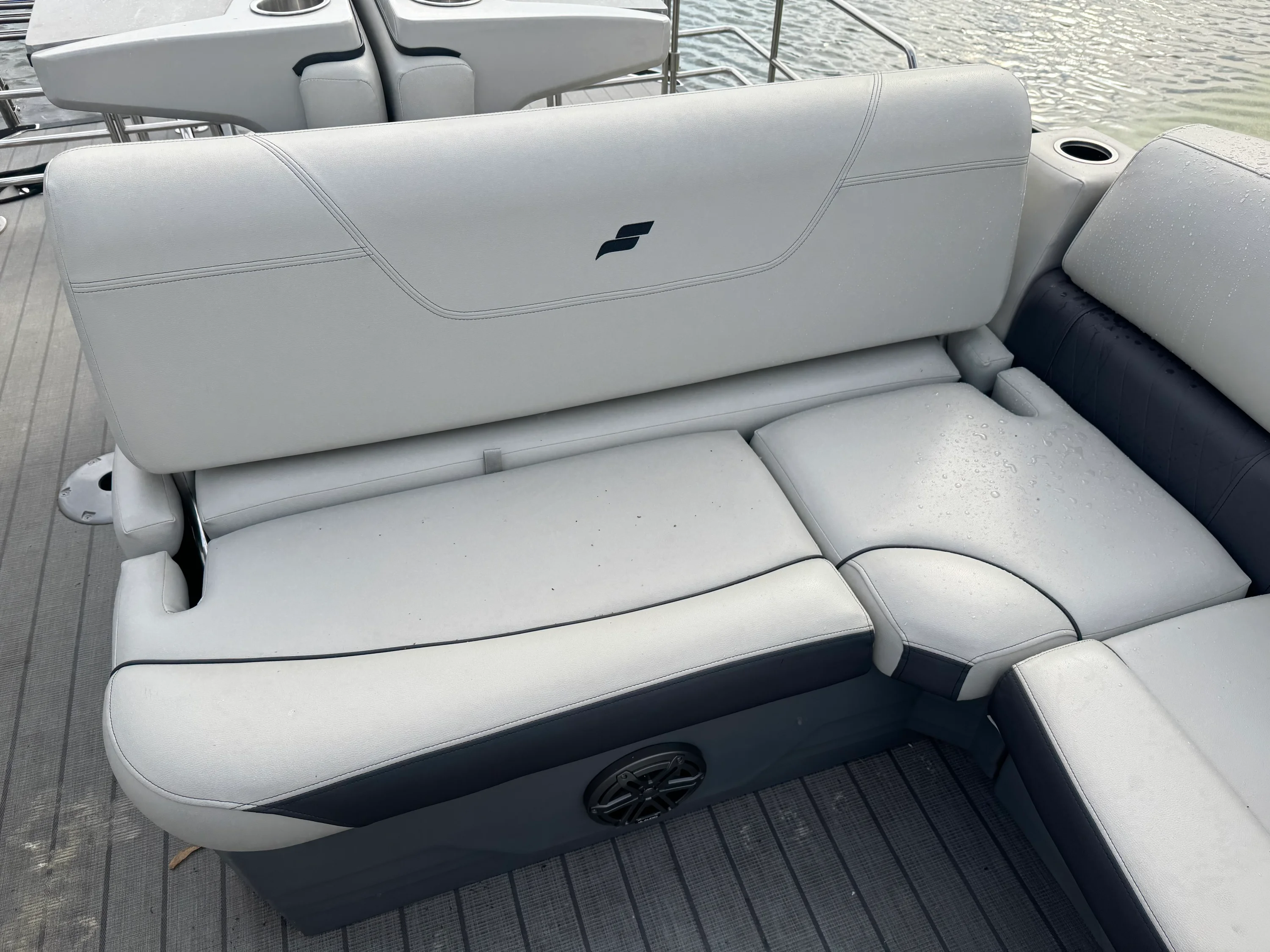 2022 Starcraft CX23 DLBAR Image Thumbnail #9