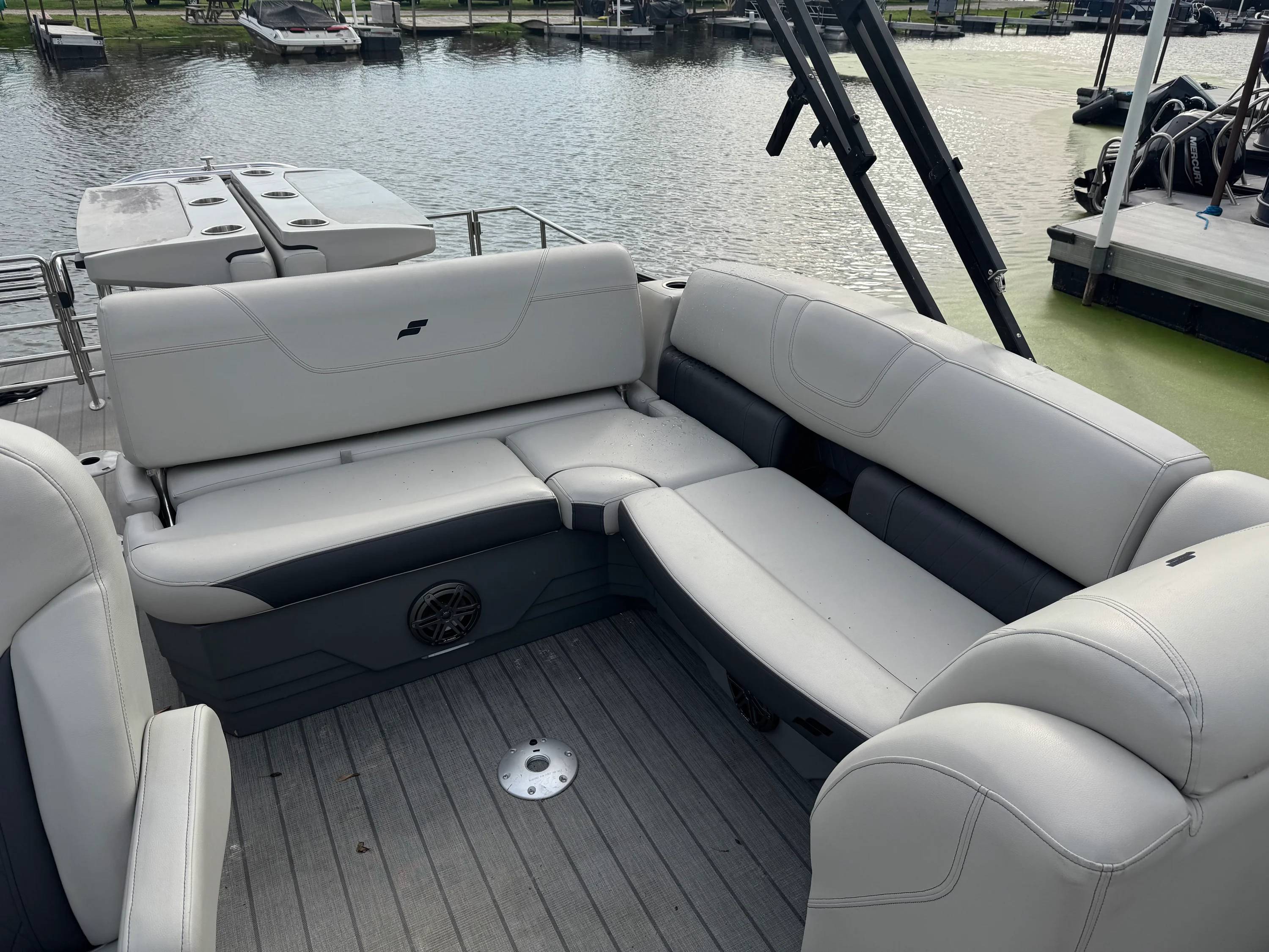 2022 Starcraft CX23 DLBAR Image Thumbnail #7