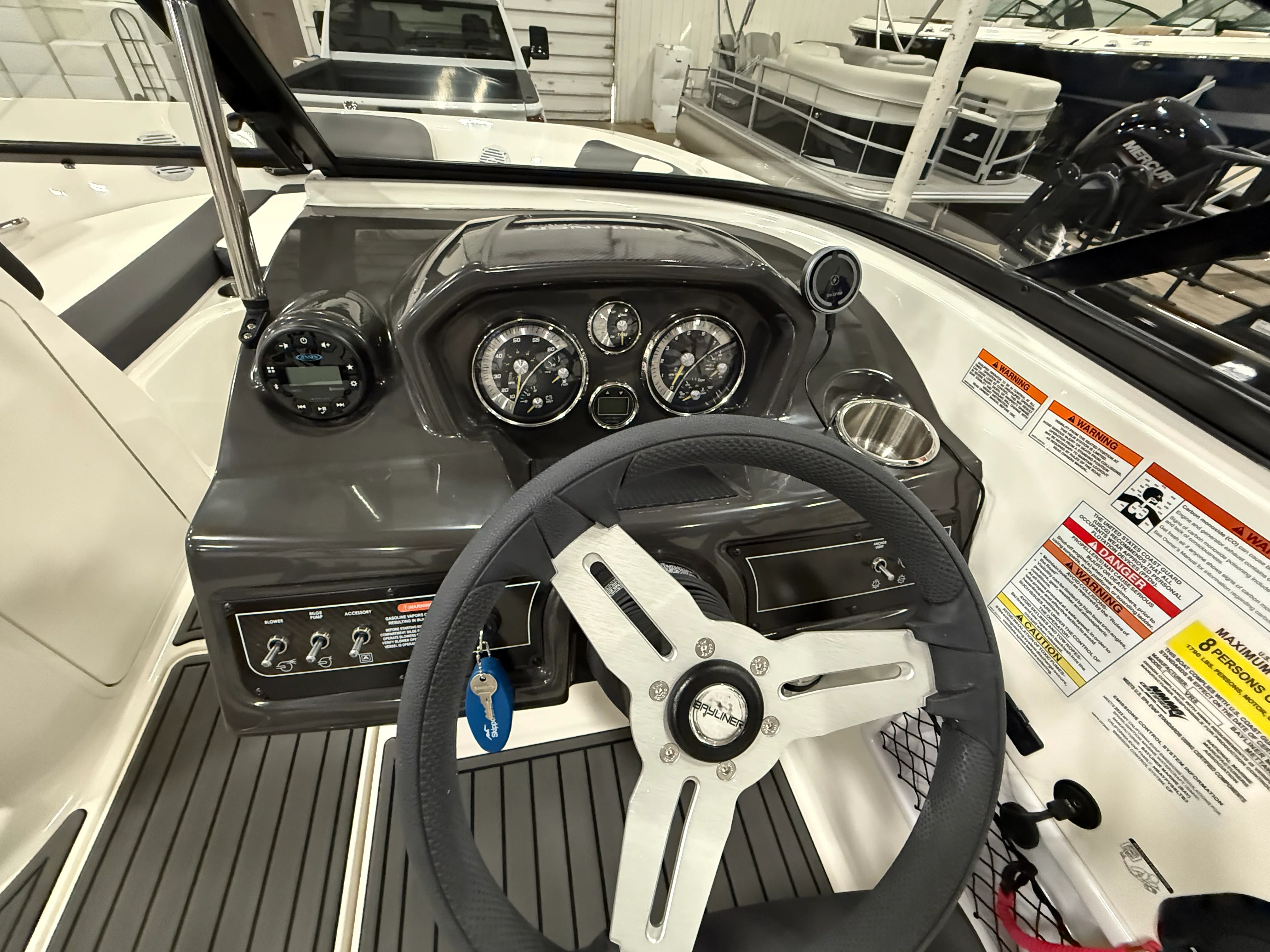 2022 Bayliner VR5 Bowrider I/O Image Thumbnail #14