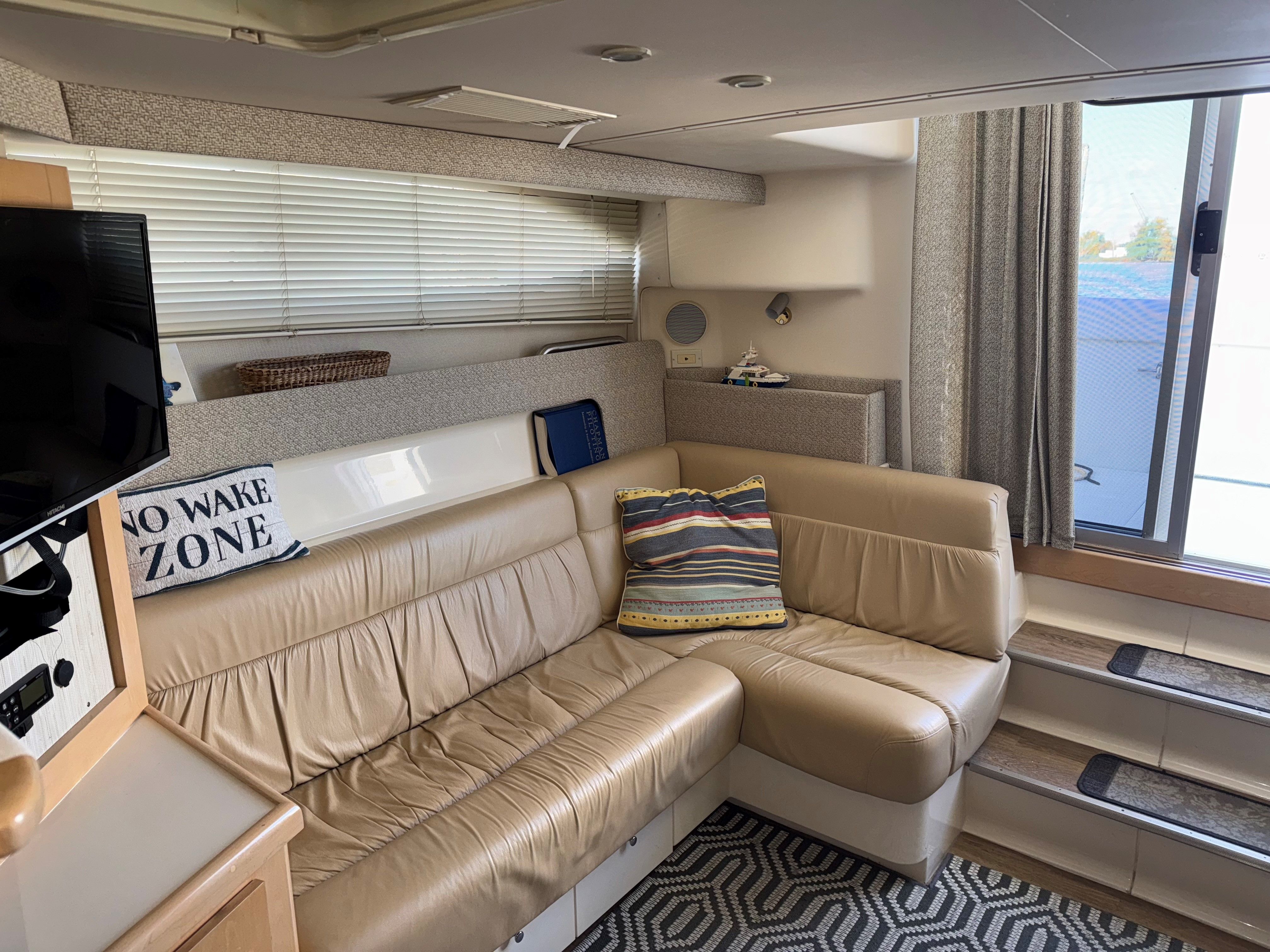 1998 Carver Yachts 350 MARINER Image Thumbnail #19