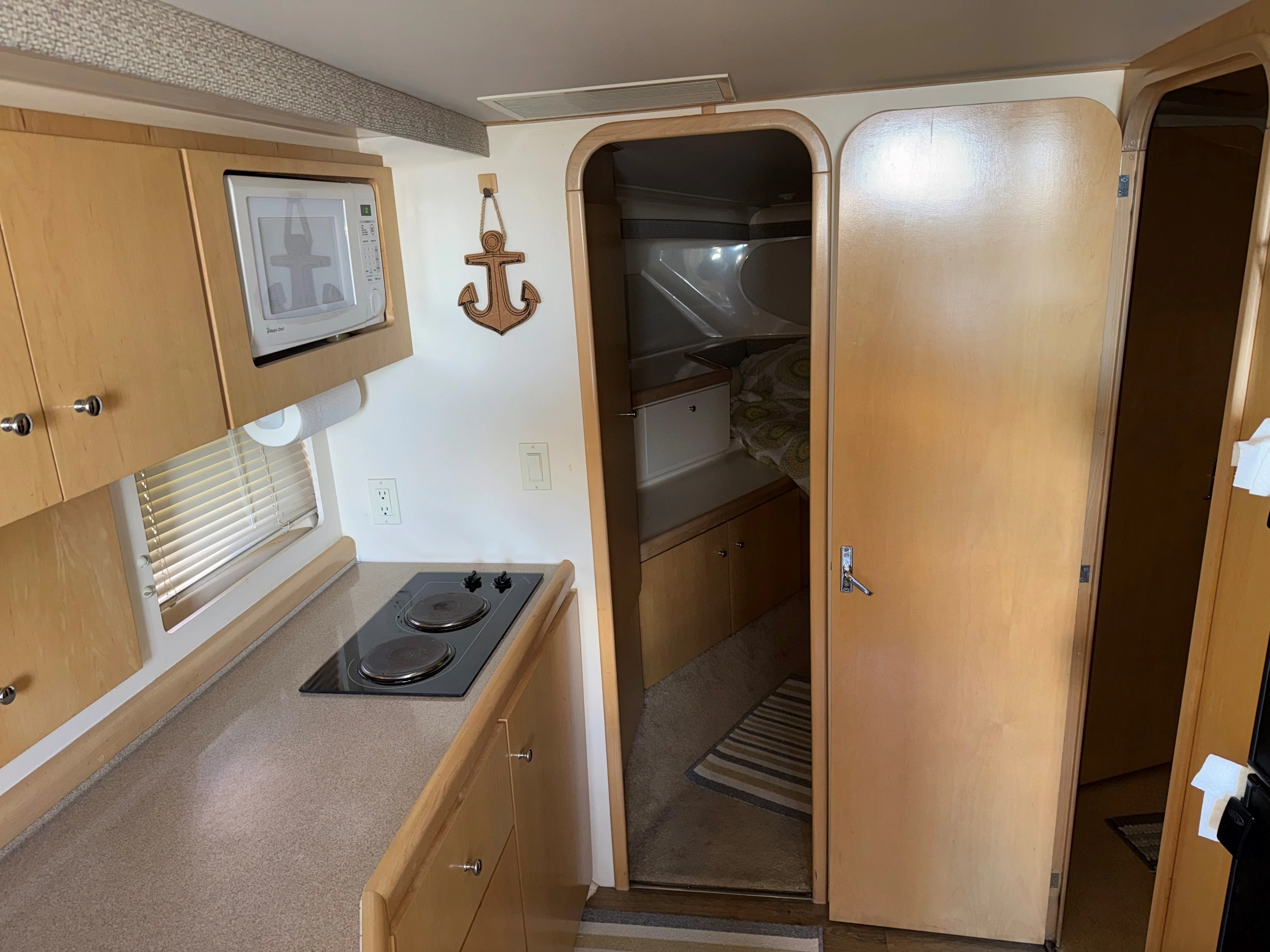 1998 Carver Yachts 350 MARINER Image Thumbnail #15