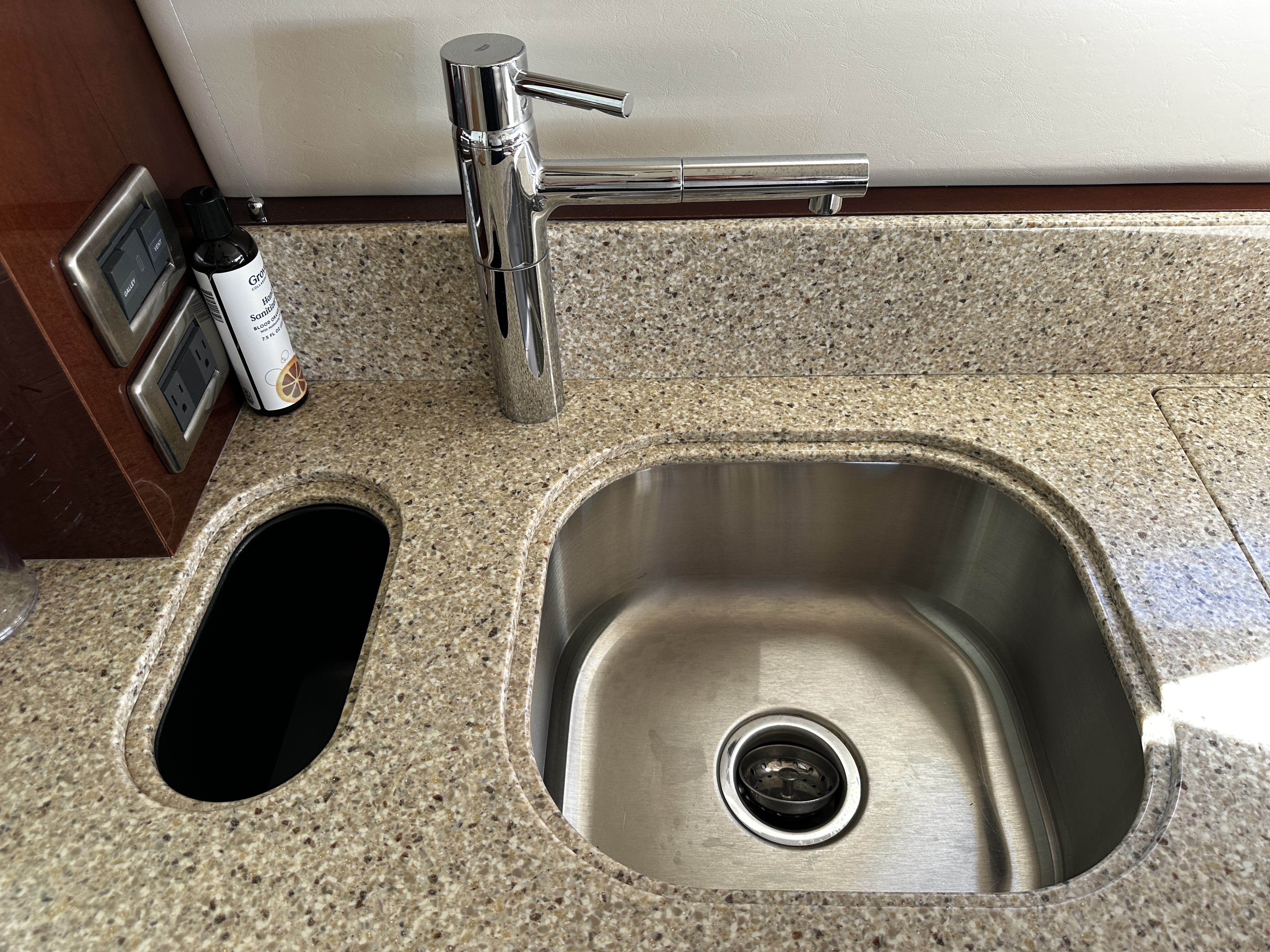 2008 Sea Ray 47 SEDAN BRIDGE Image Thumbnail #18