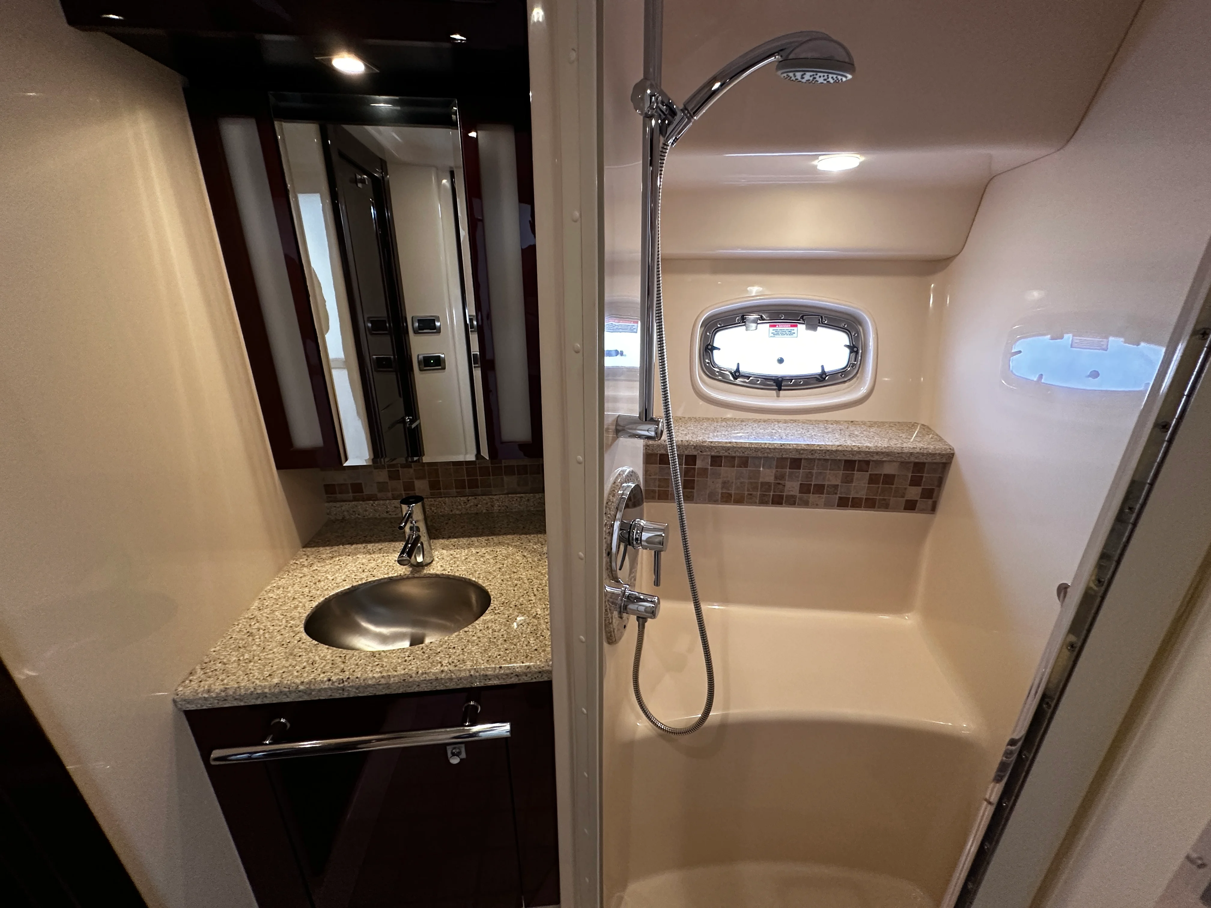 2008 Sea Ray 47 SEDAN BRIDGE Image Thumbnail #38