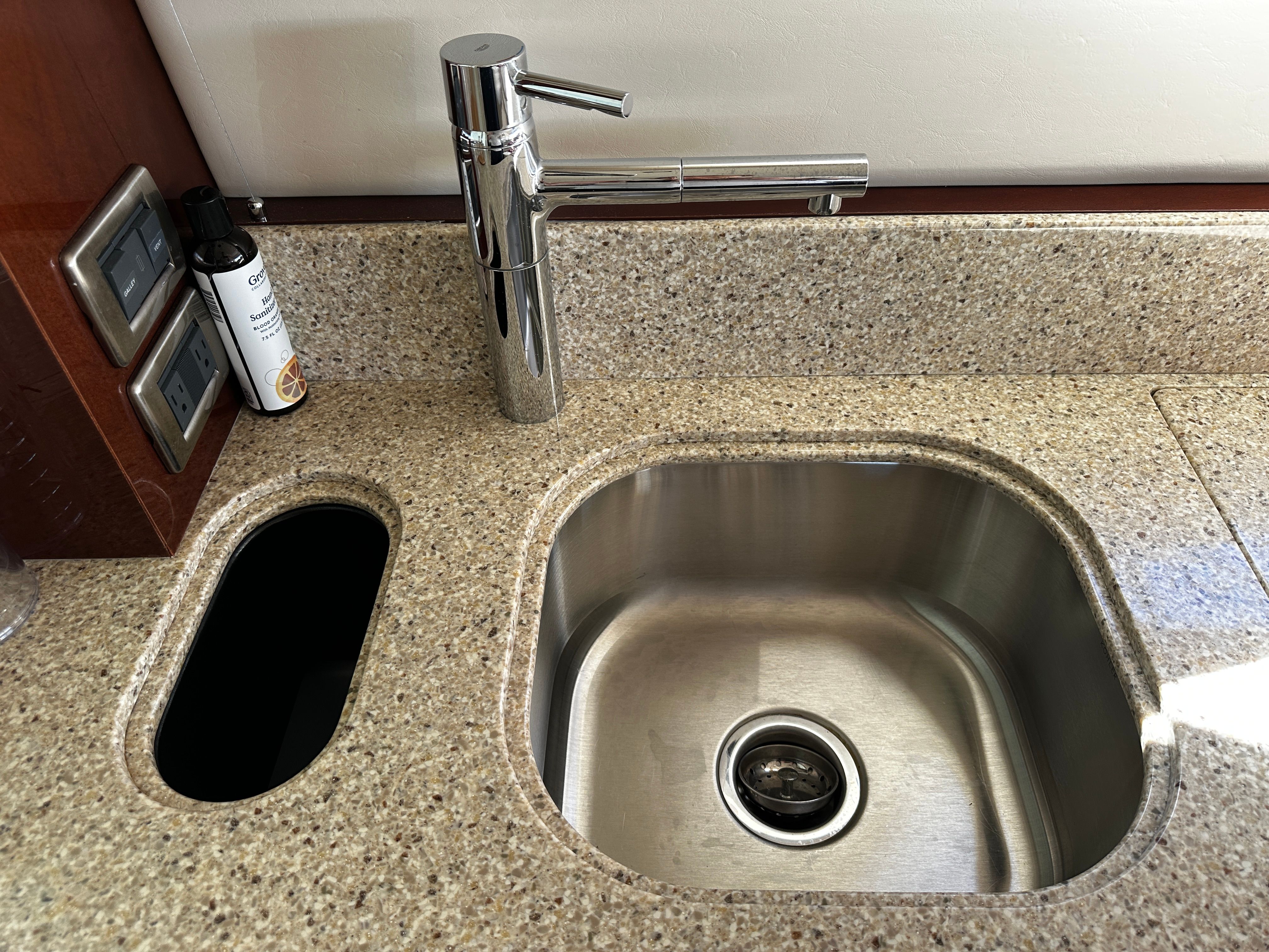 2008 Sea Ray 47 SEDAN BRIDGE Image Thumbnail #18