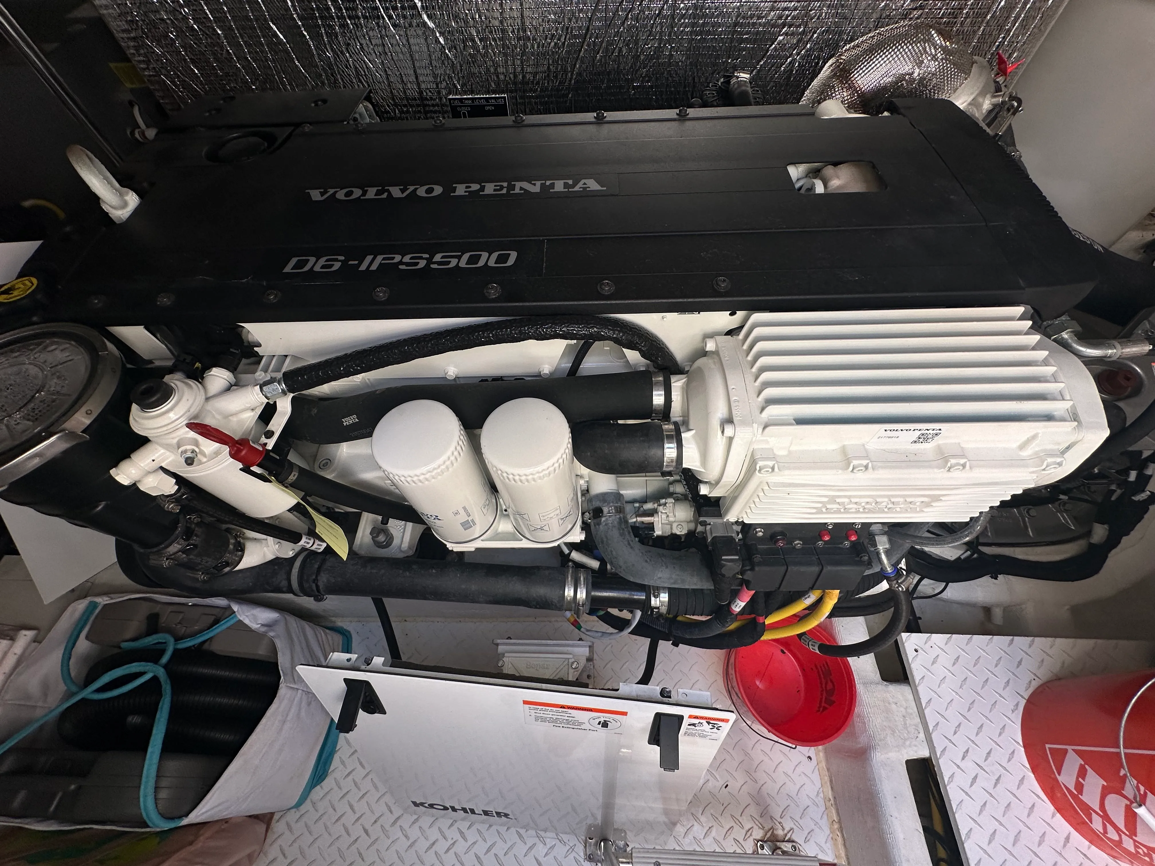 2023 Cruisers Yachts 42 CANTIUS Image Thumbnail #29