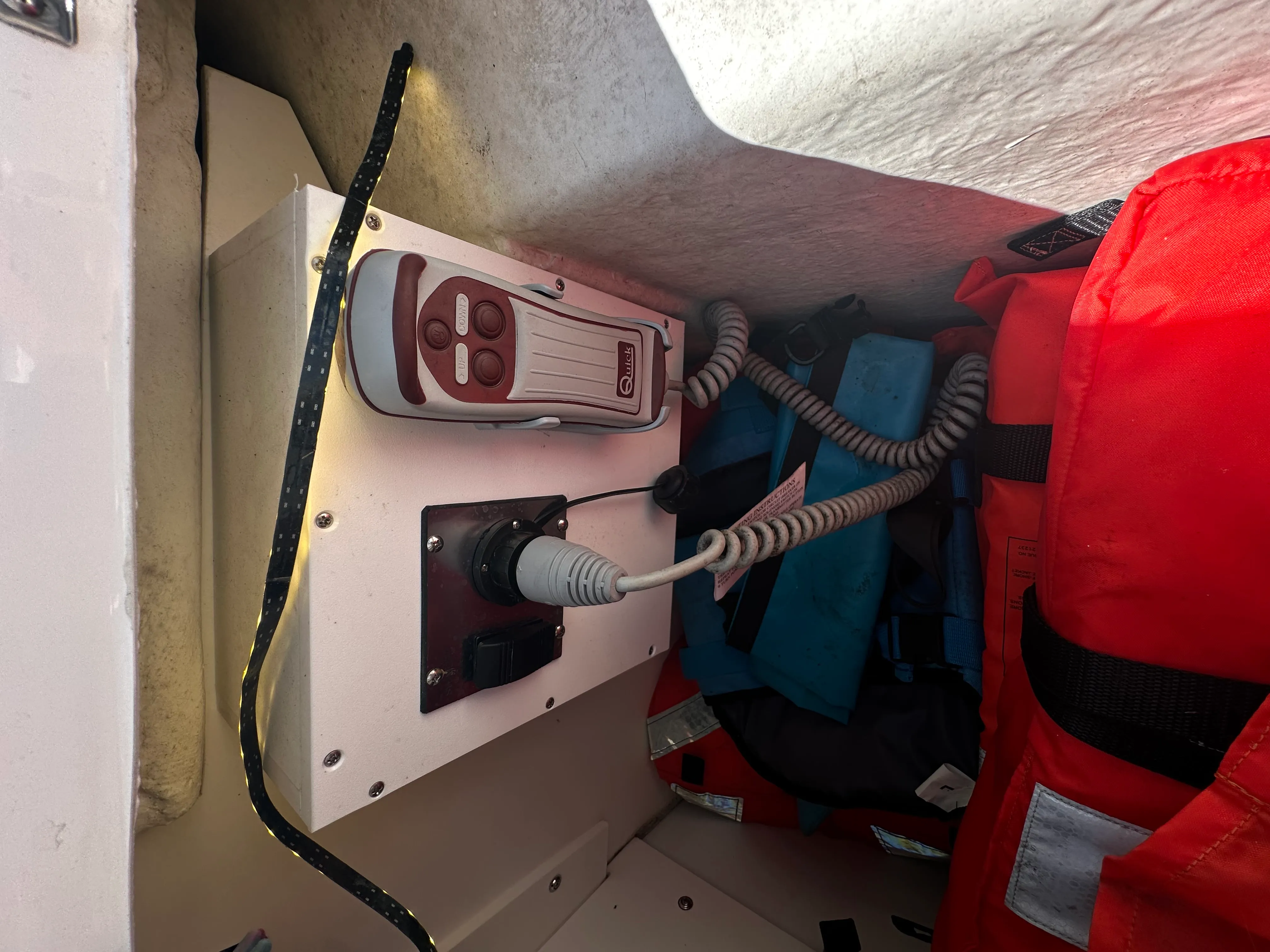 2023 Cruisers Yachts 42 CANTIUS Image Thumbnail #6