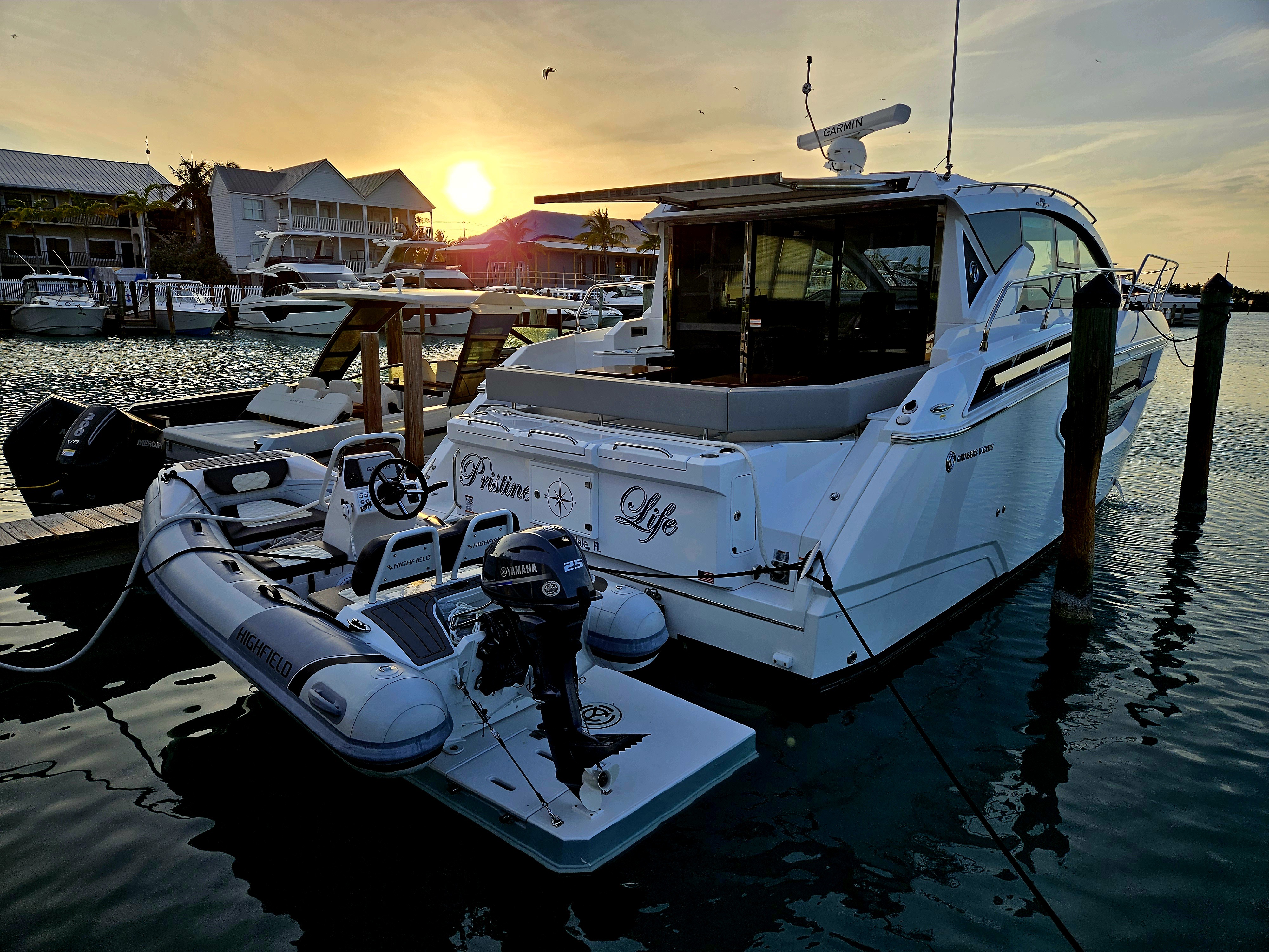 2023 Cruisers Yachts 42 CANTIUS Image Thumbnail #39