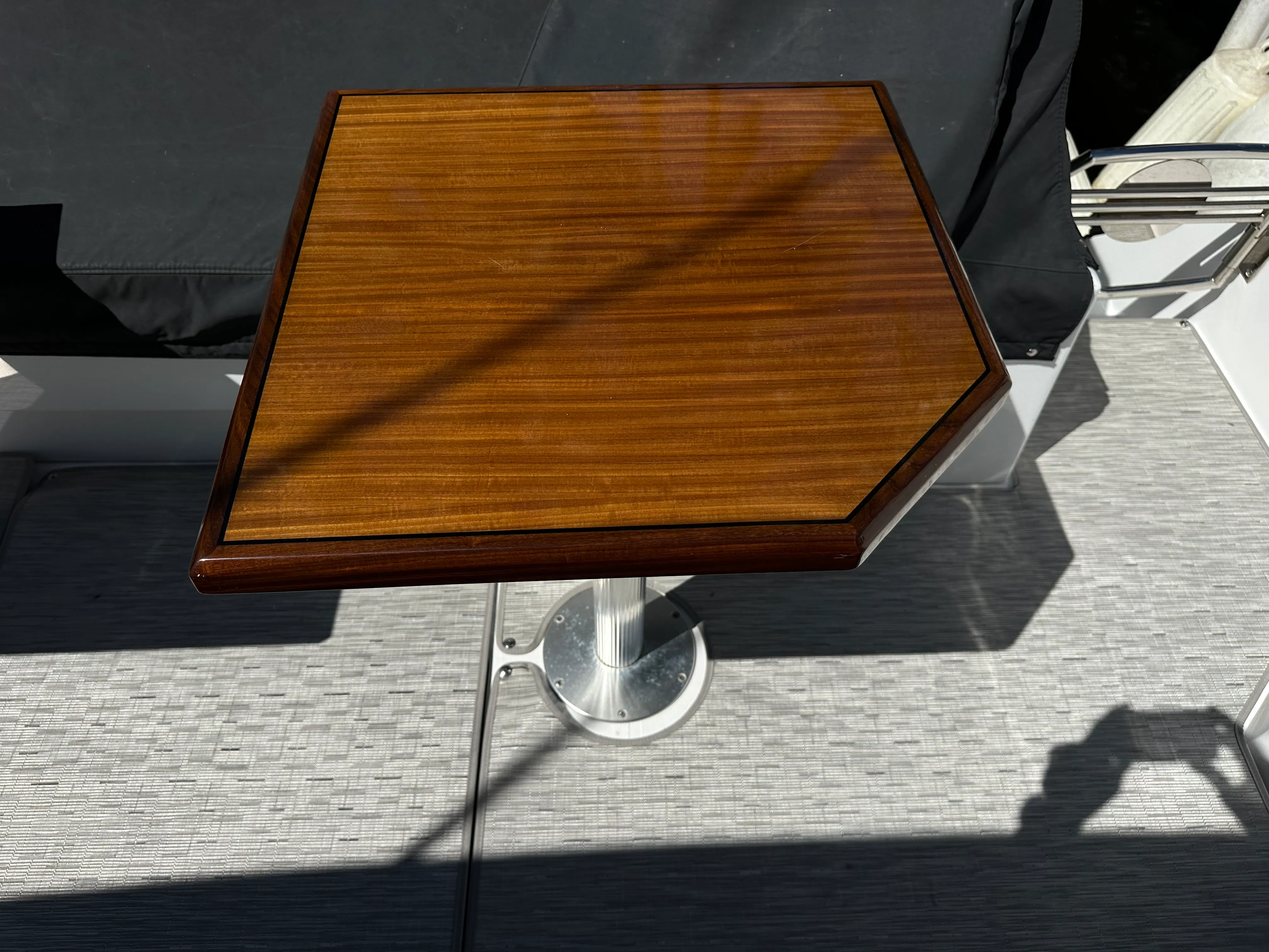 2023 Cruisers Yachts 42 CANTIUS Image Thumbnail #12