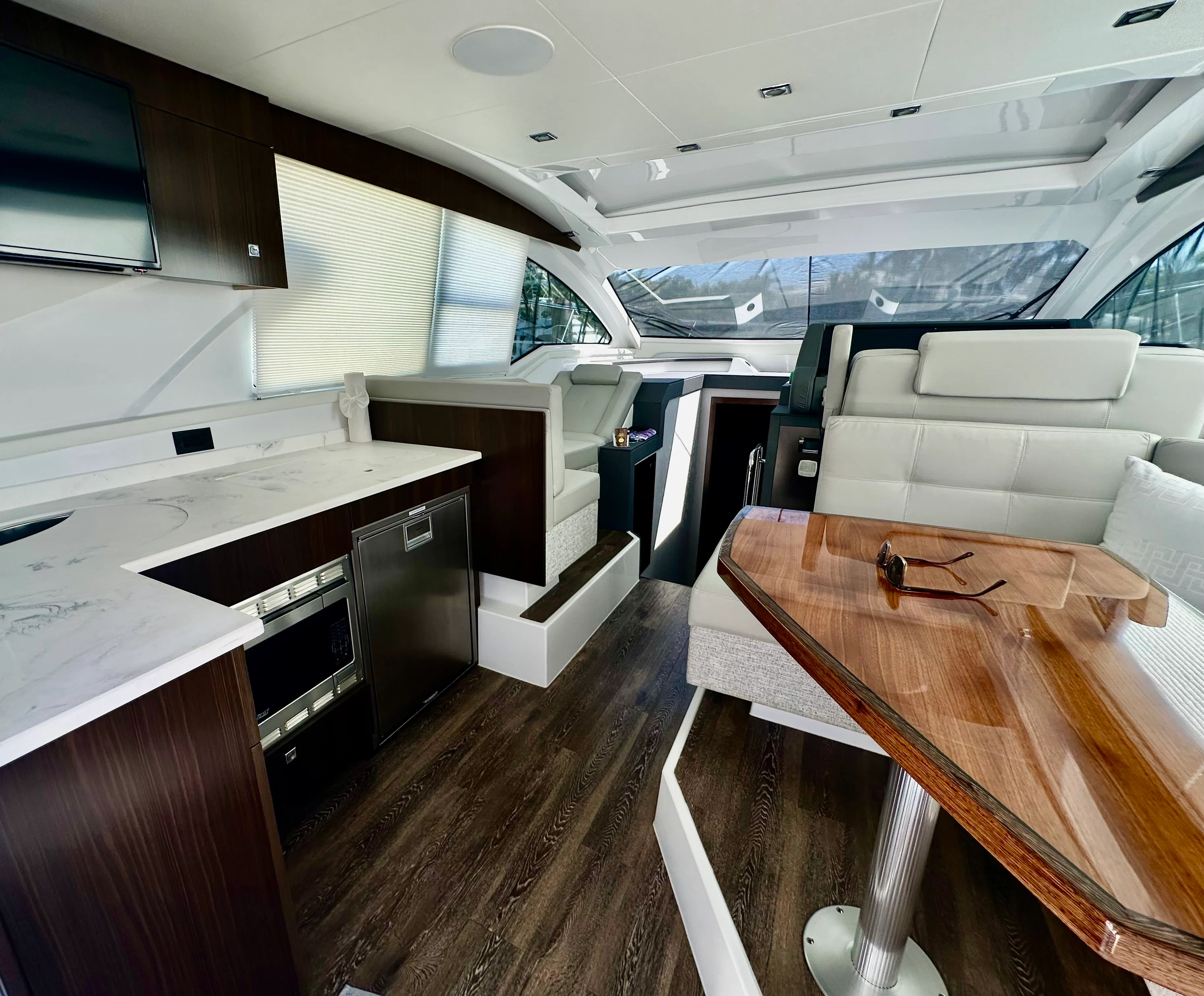 2023 Cruisers Yachts 42 CANTIUS Image Thumbnail #16