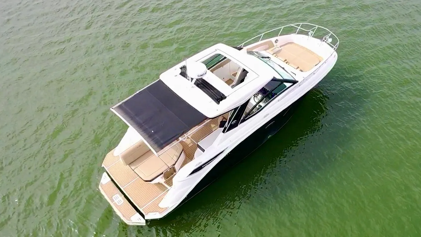 2020 Sea Ray 320 SUNDANCER Image Thumbnail #12