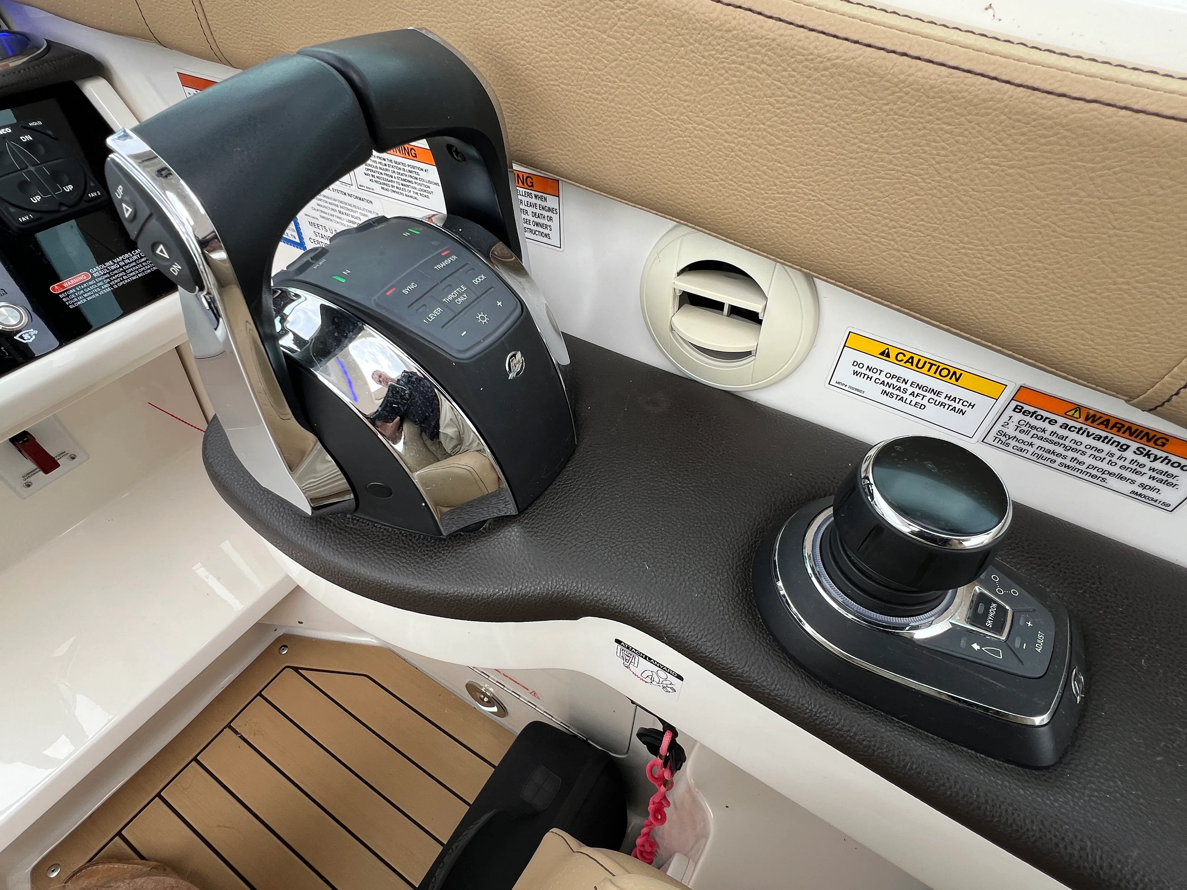 2020 Sea Ray 320 SUNDANCER Image Thumbnail #47