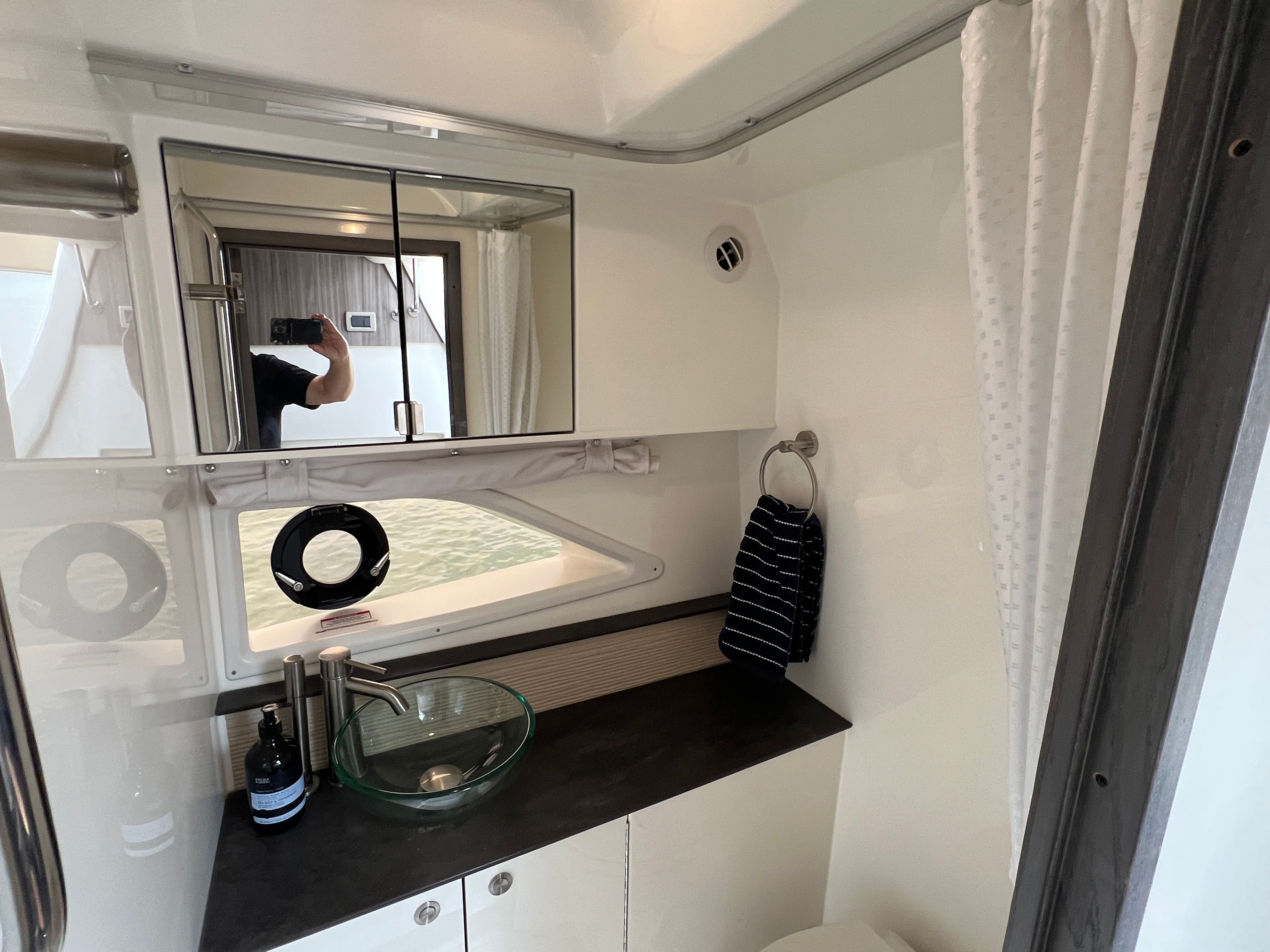 2020 Sea Ray 320 SUNDANCER Image Thumbnail #61