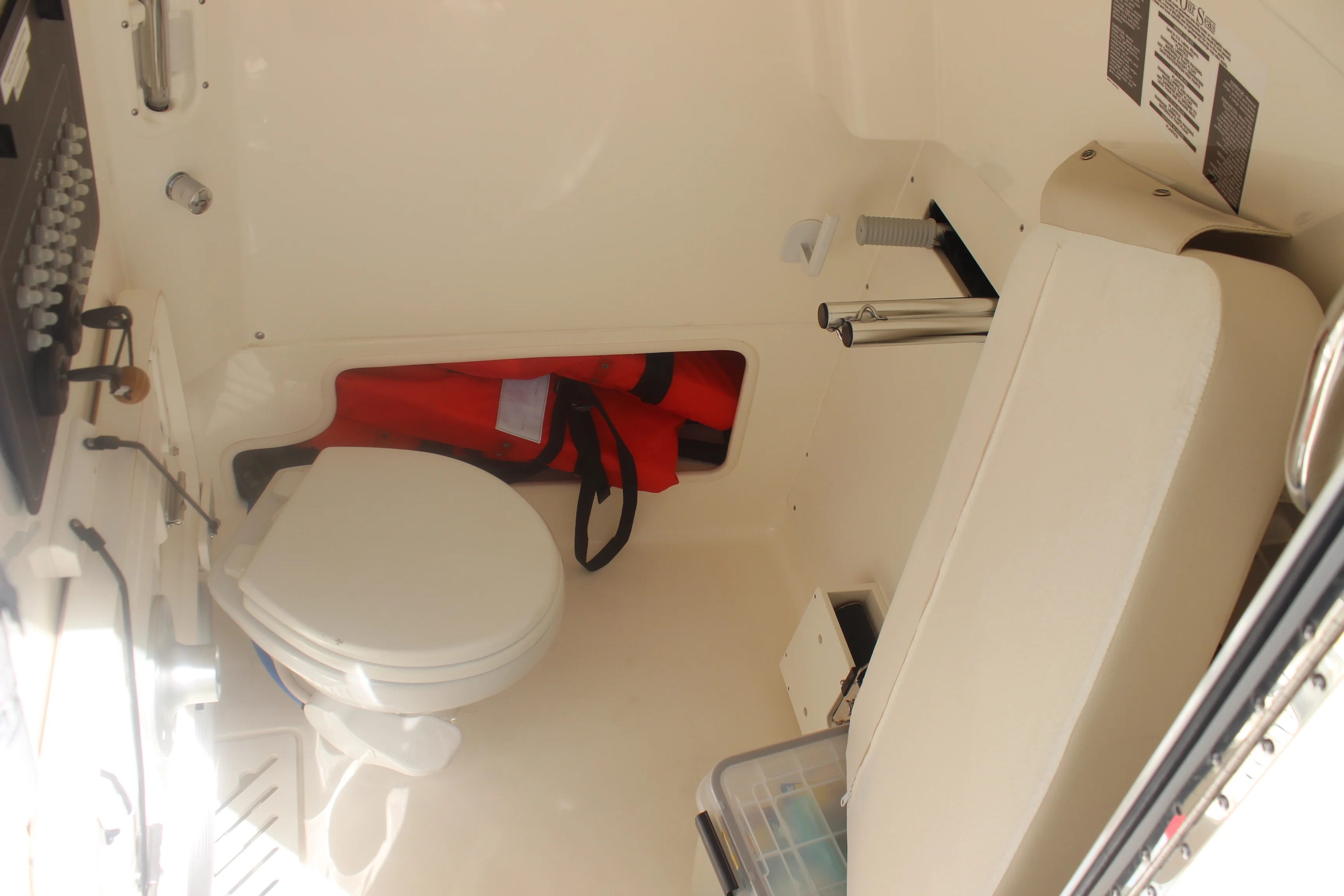 2023 Boston Whaler 280 OUTRAGE Image Thumbnail #17