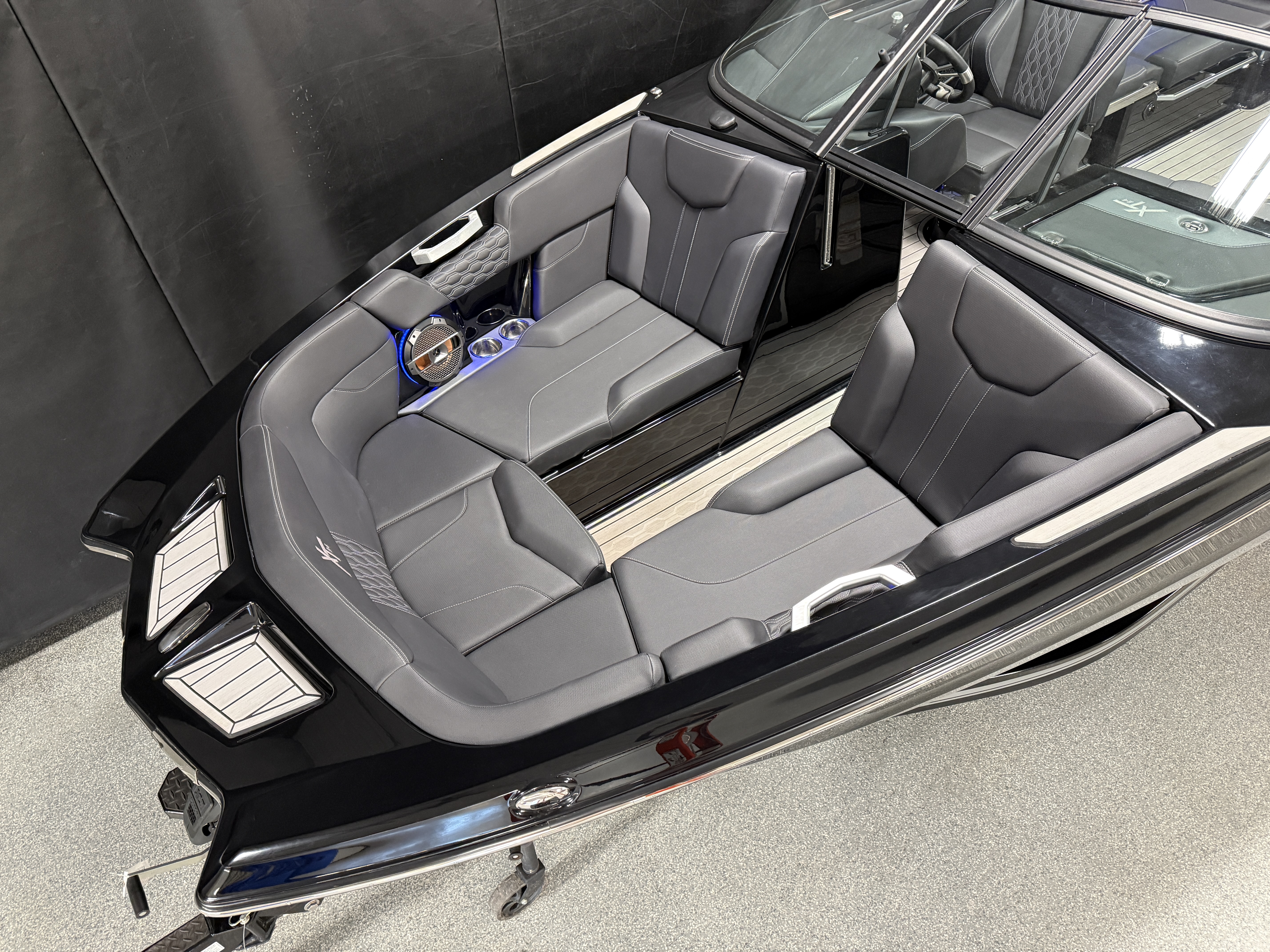 2022 Mastercraft XT24 Image Thumbnail #10