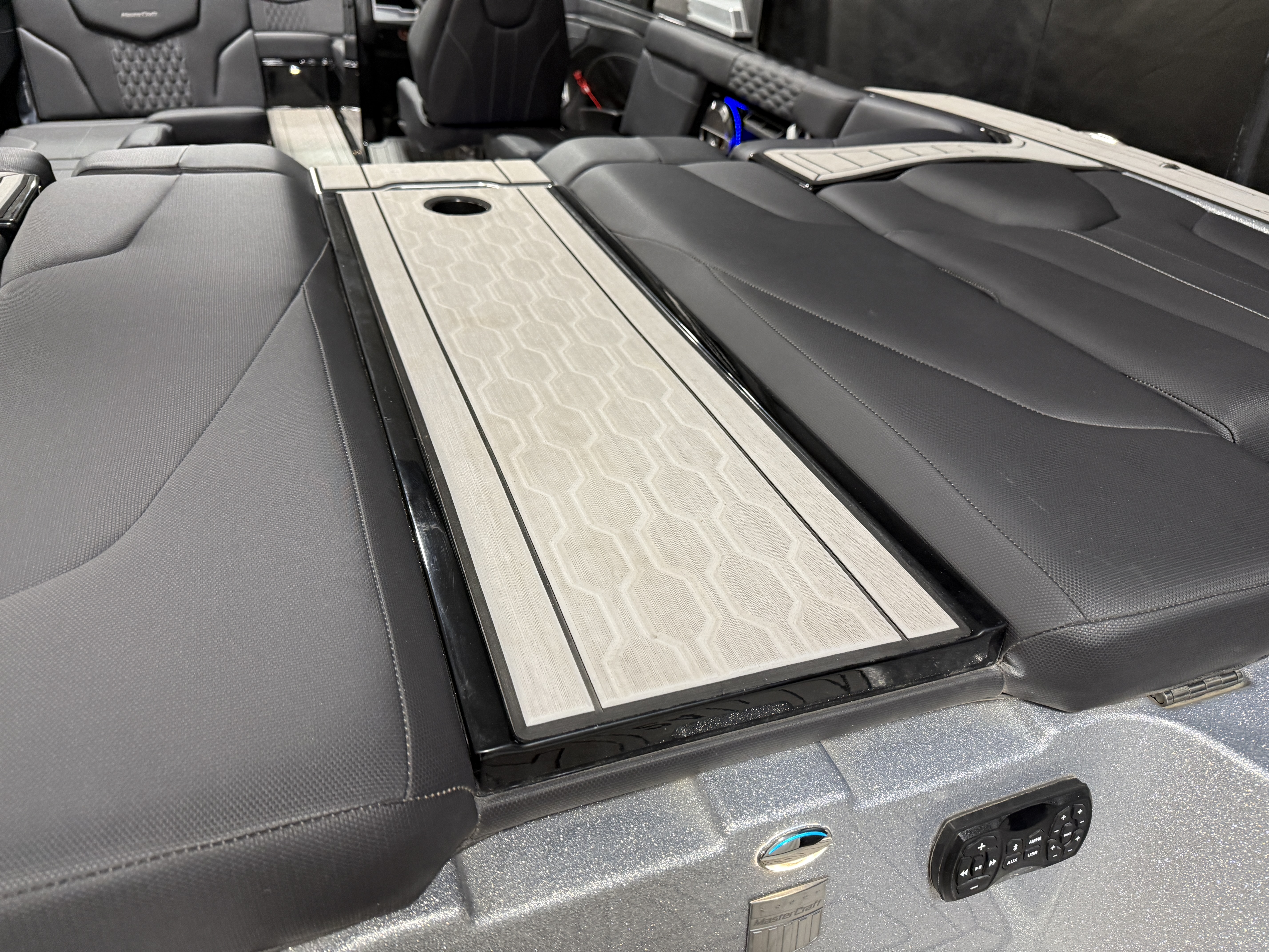 2022 Mastercraft XT24 Image Thumbnail #23