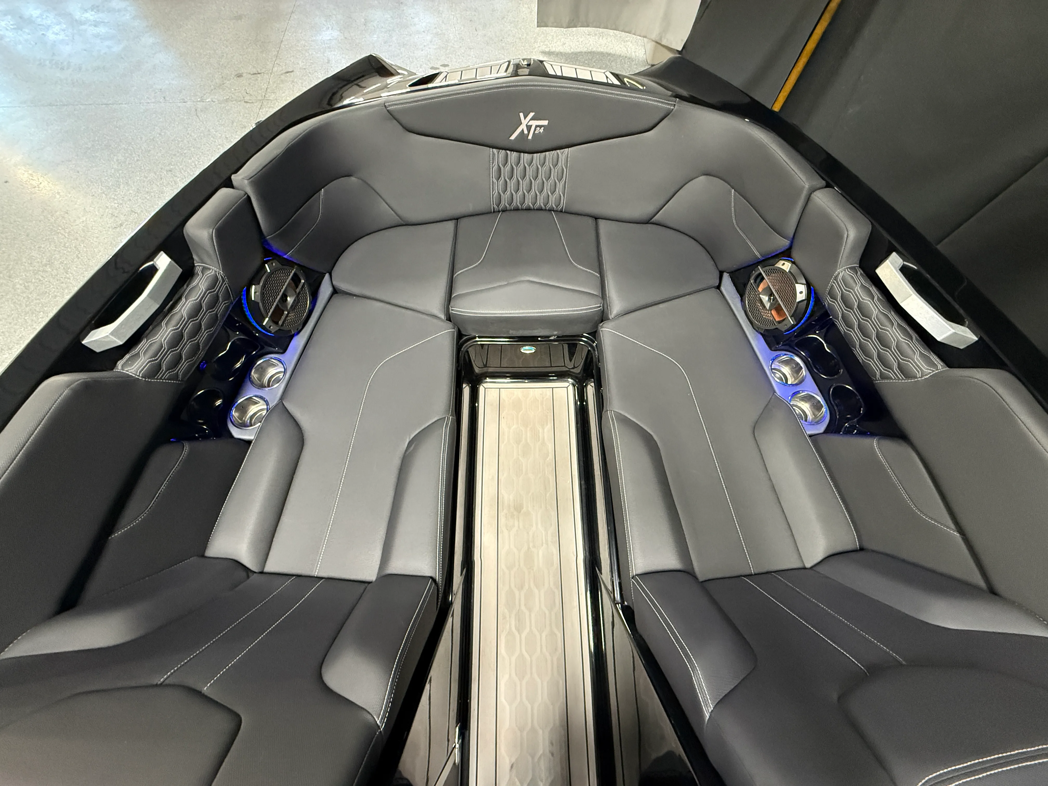 2022 Mastercraft XT24 Image Thumbnail #86