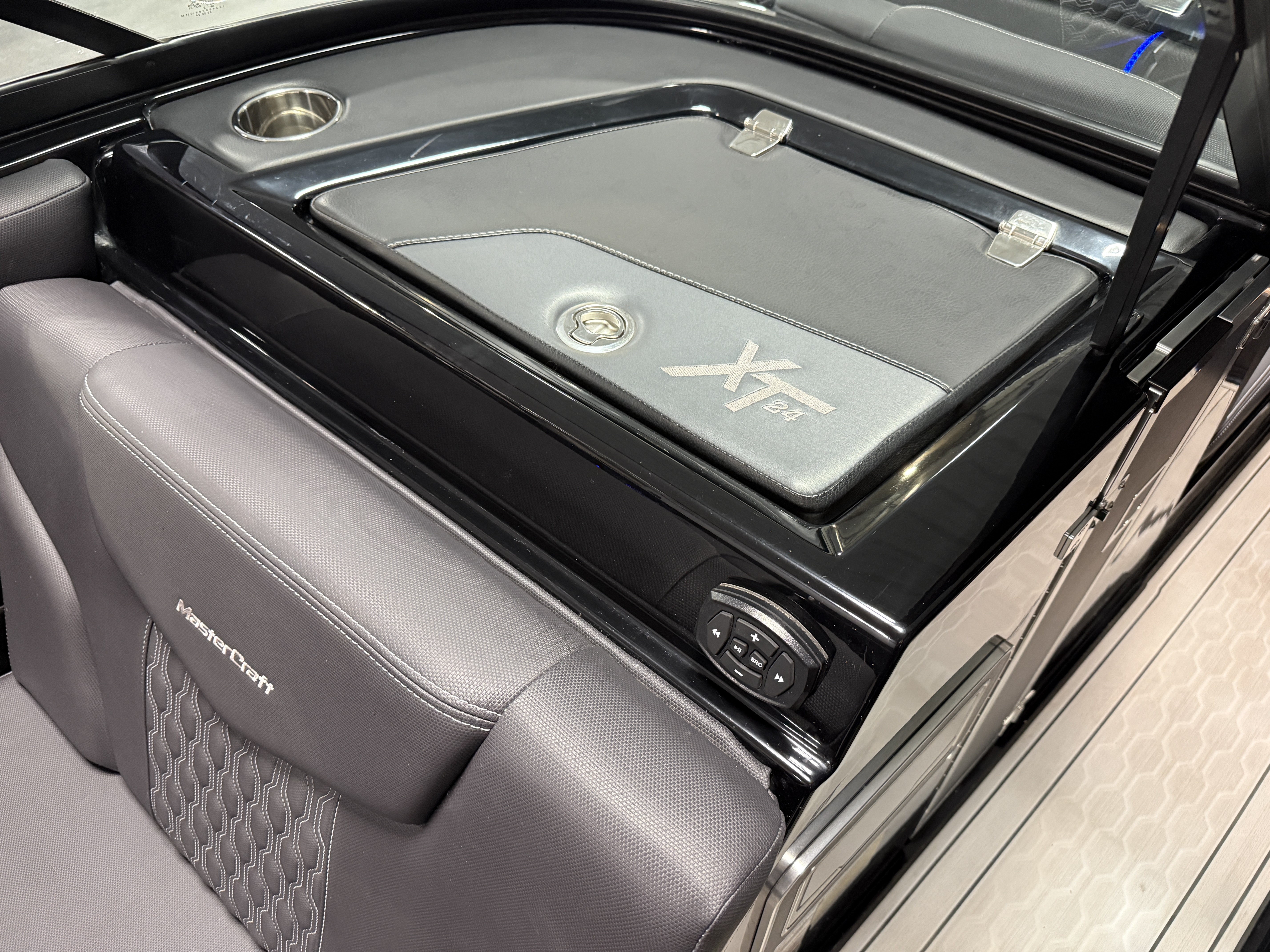 2022 Mastercraft XT24 Image Thumbnail #61