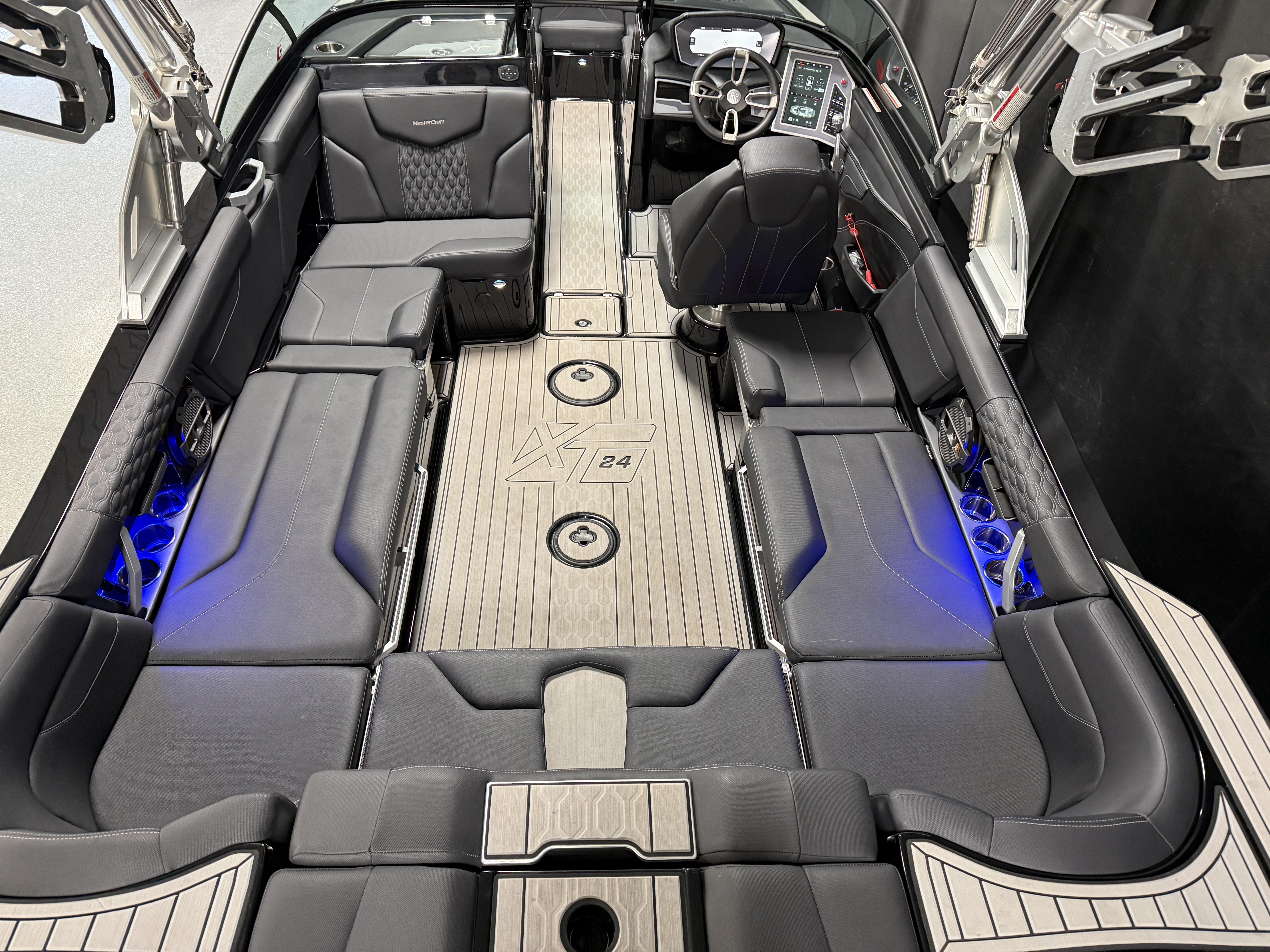 2022 Mastercraft XT24 Image Thumbnail #24