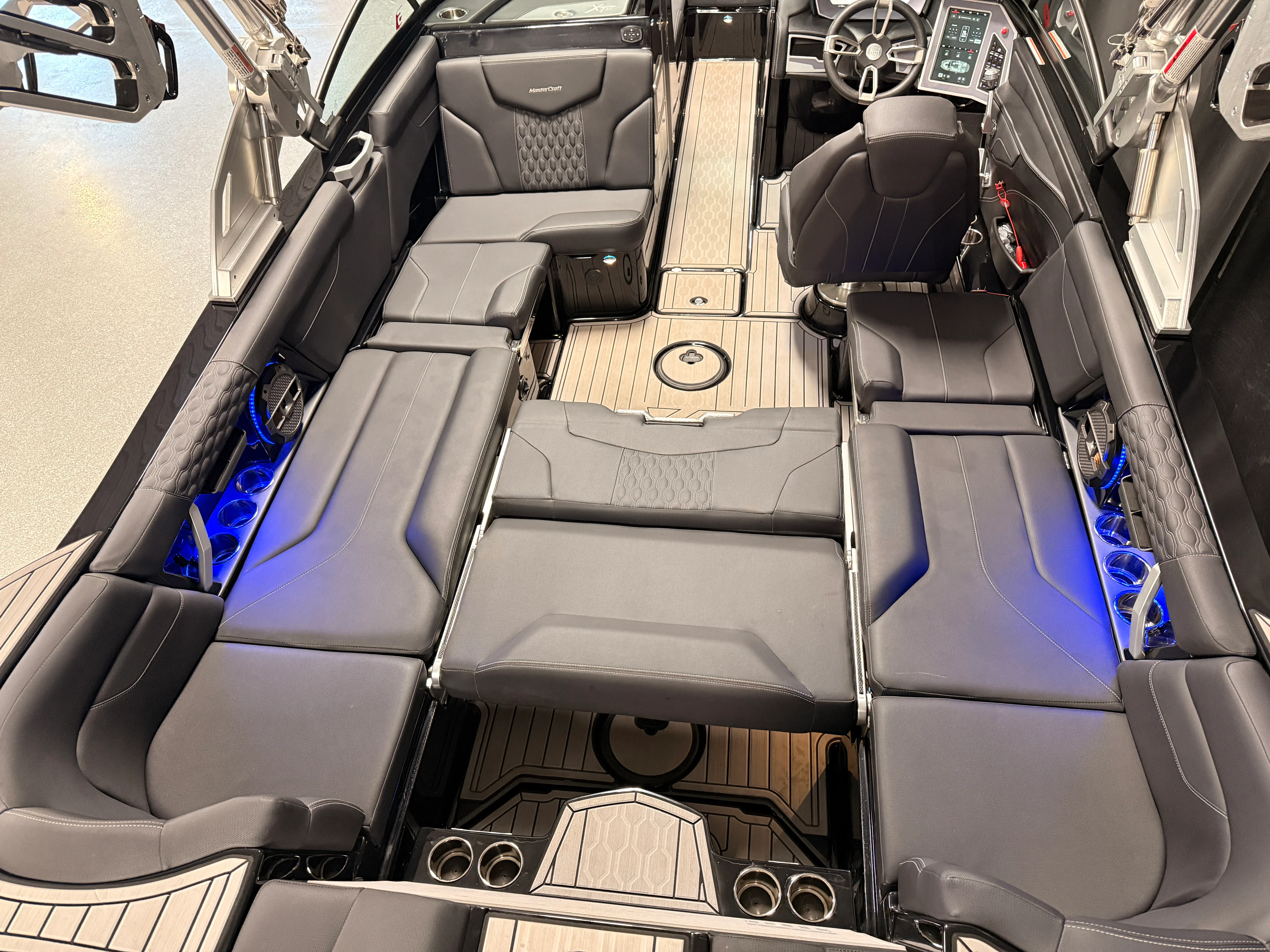 2022 Mastercraft XT24 Image Thumbnail #34