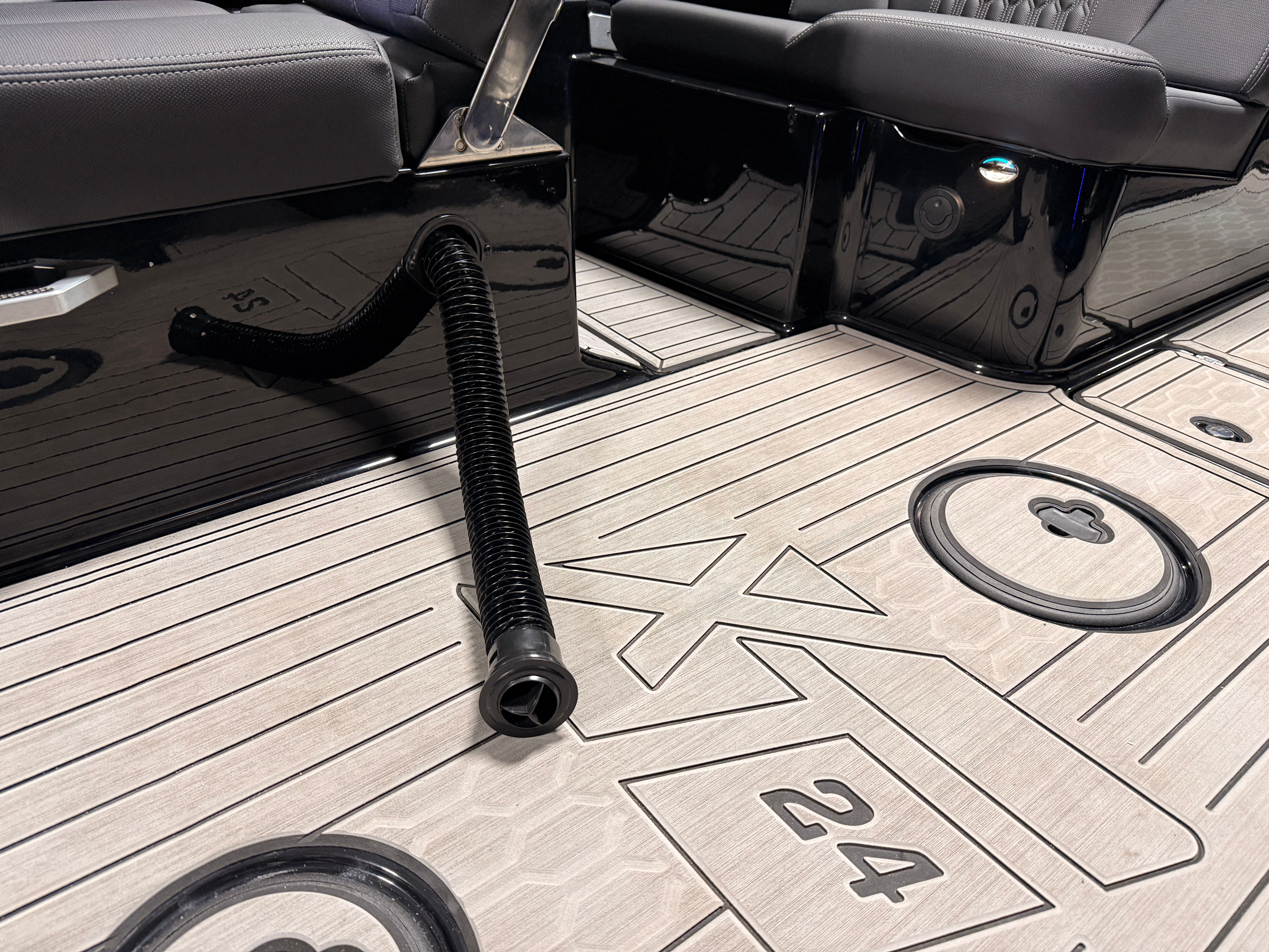 2022 Mastercraft XT24 Image Thumbnail #55