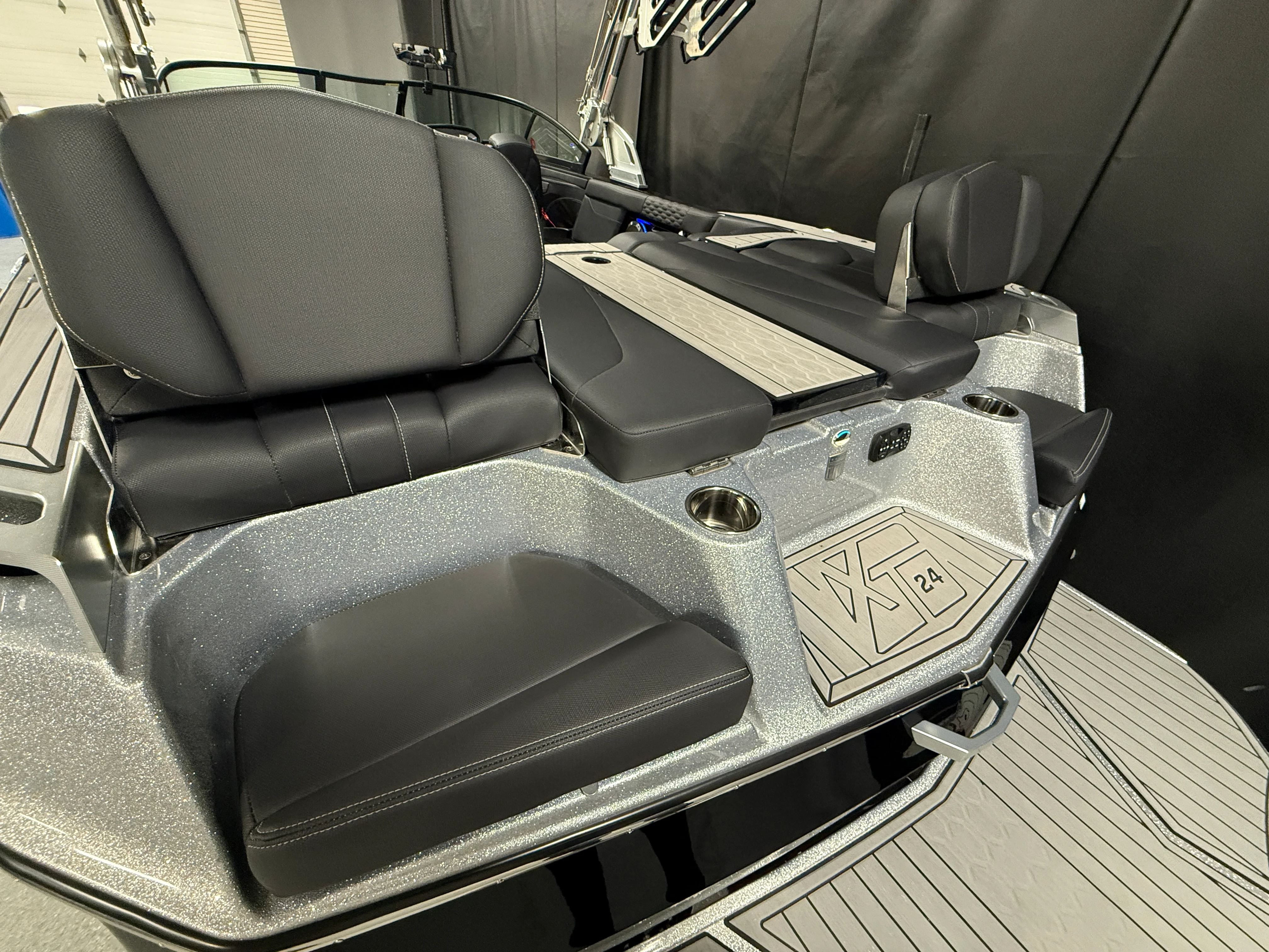 2022 Mastercraft XT24 Image Thumbnail #19