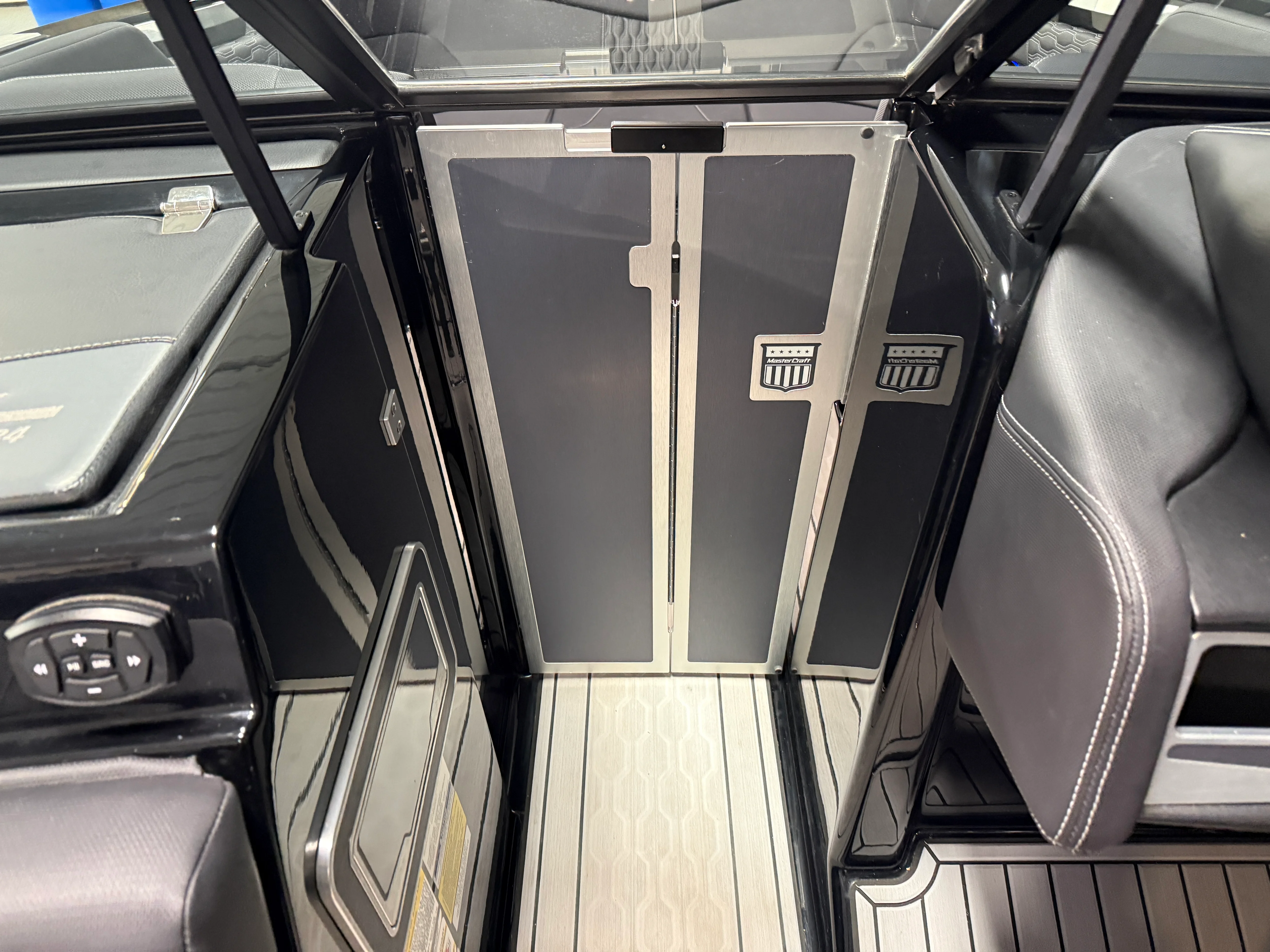 2022 Mastercraft XT24 Image Thumbnail #70