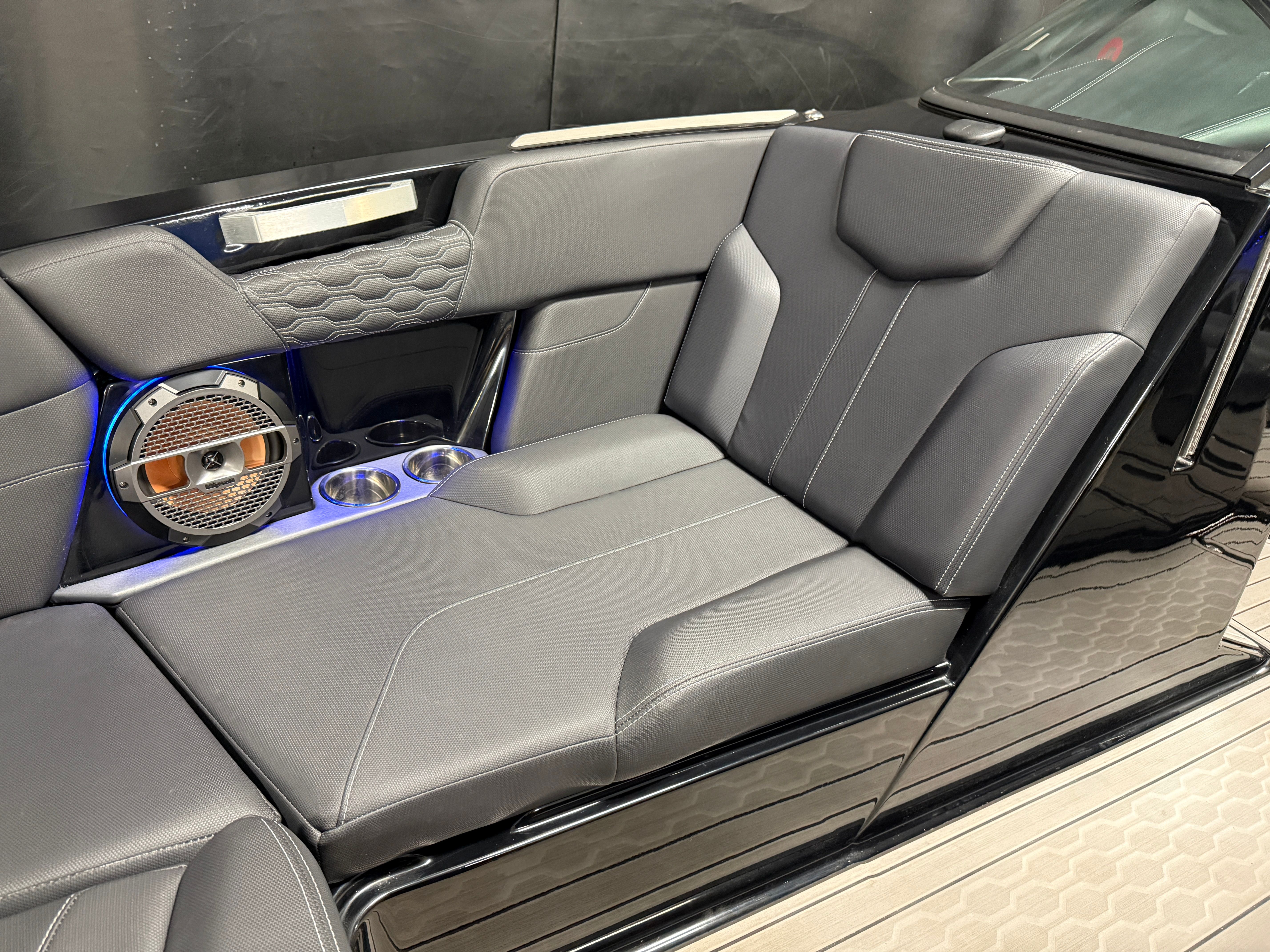 2022 Mastercraft XT24 Image Thumbnail #89