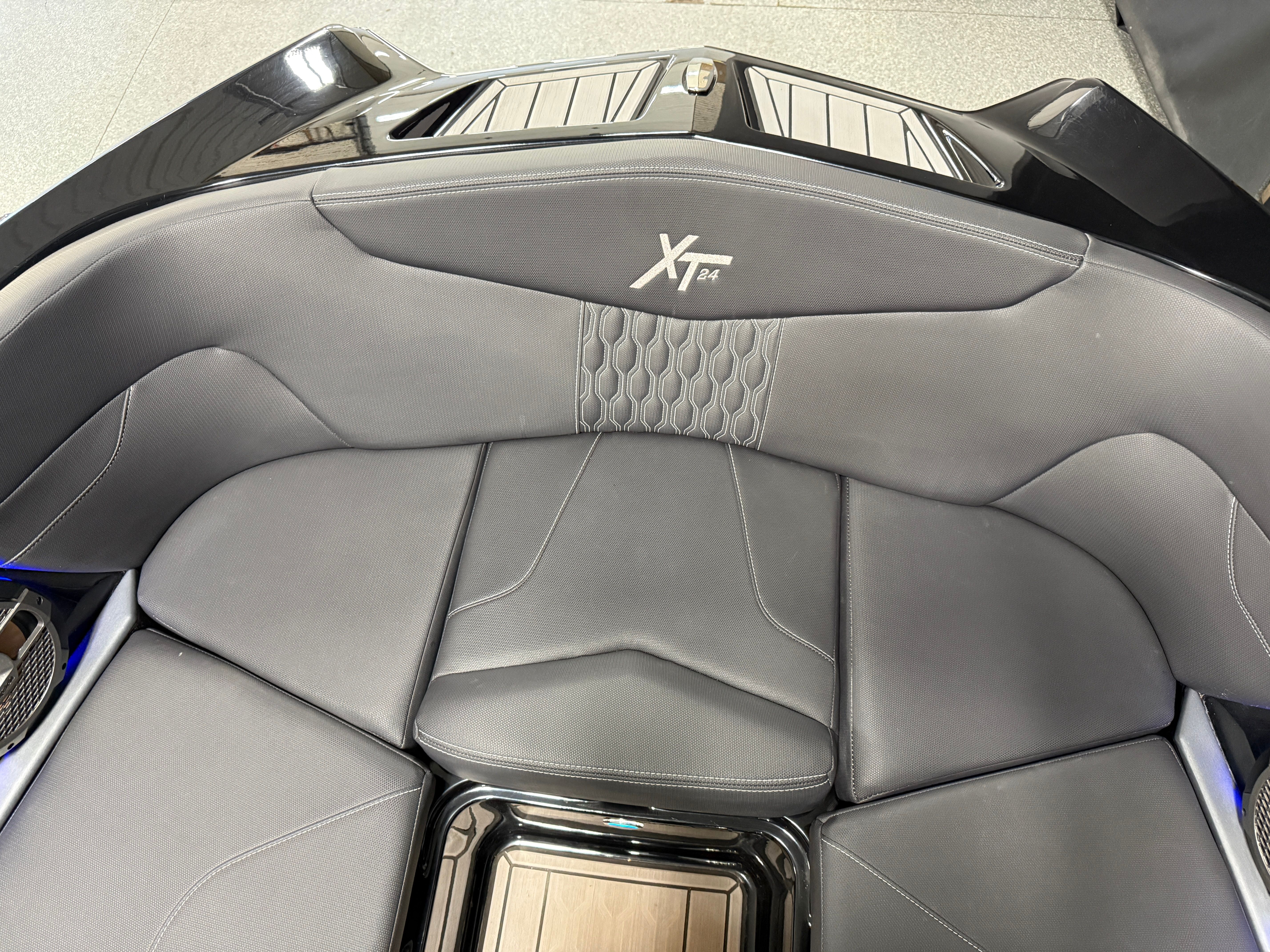 2022 Mastercraft XT24 Image Thumbnail #87