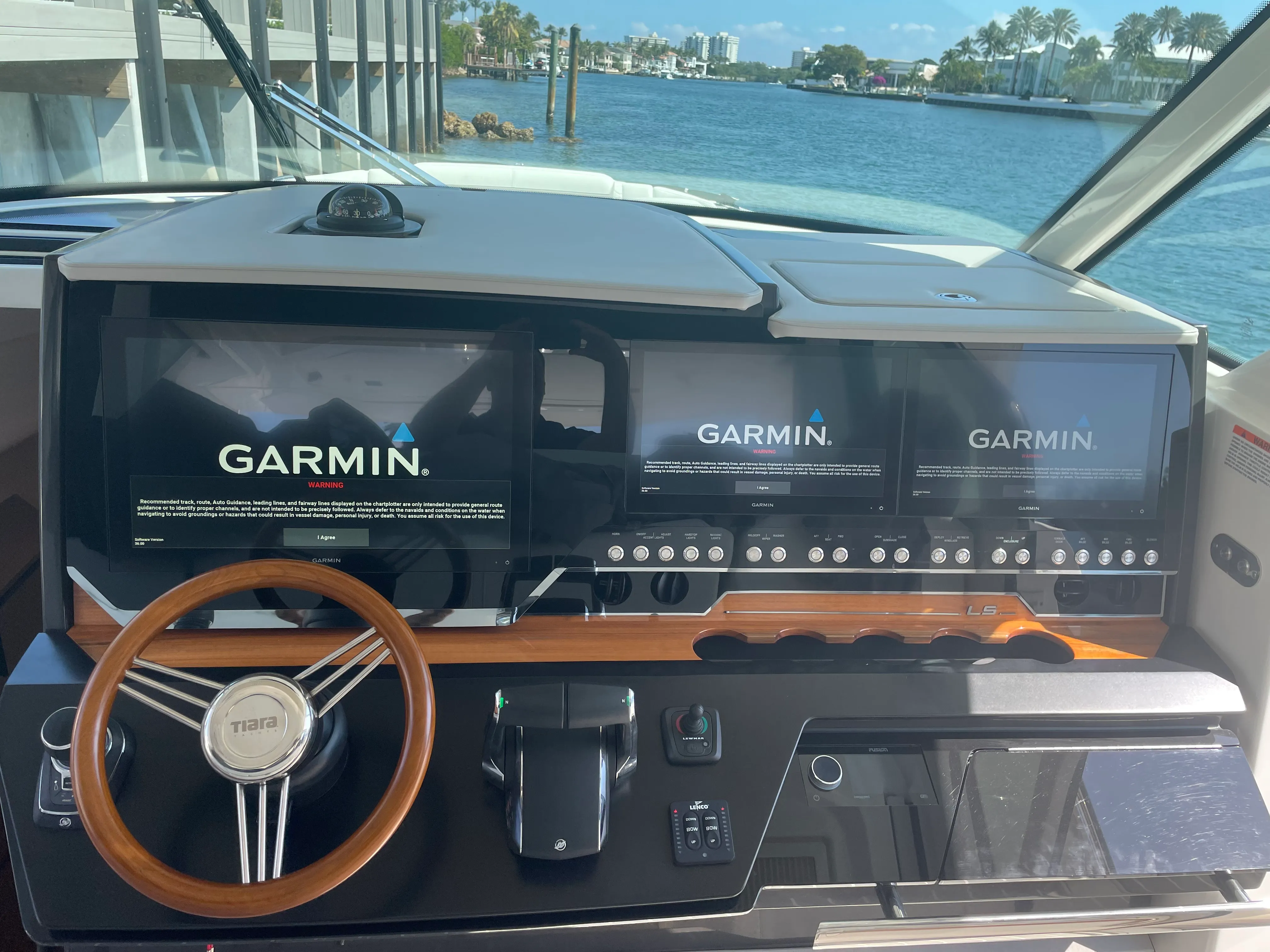 2024 Tiara Yachts 48 LS Image Thumbnail #57