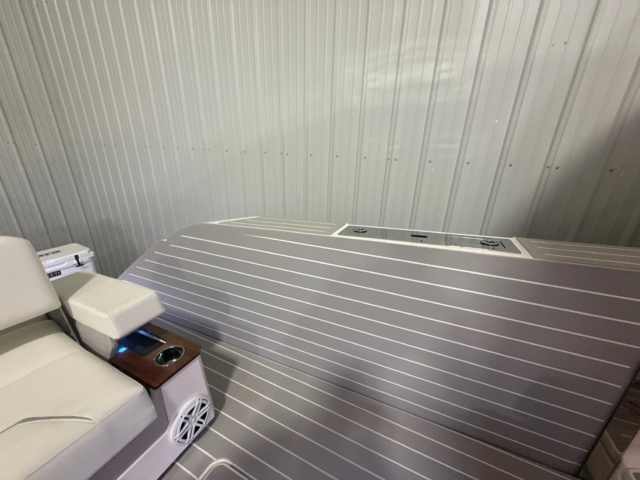 2024 Tiara Yachts 48 LS Image Thumbnail #42