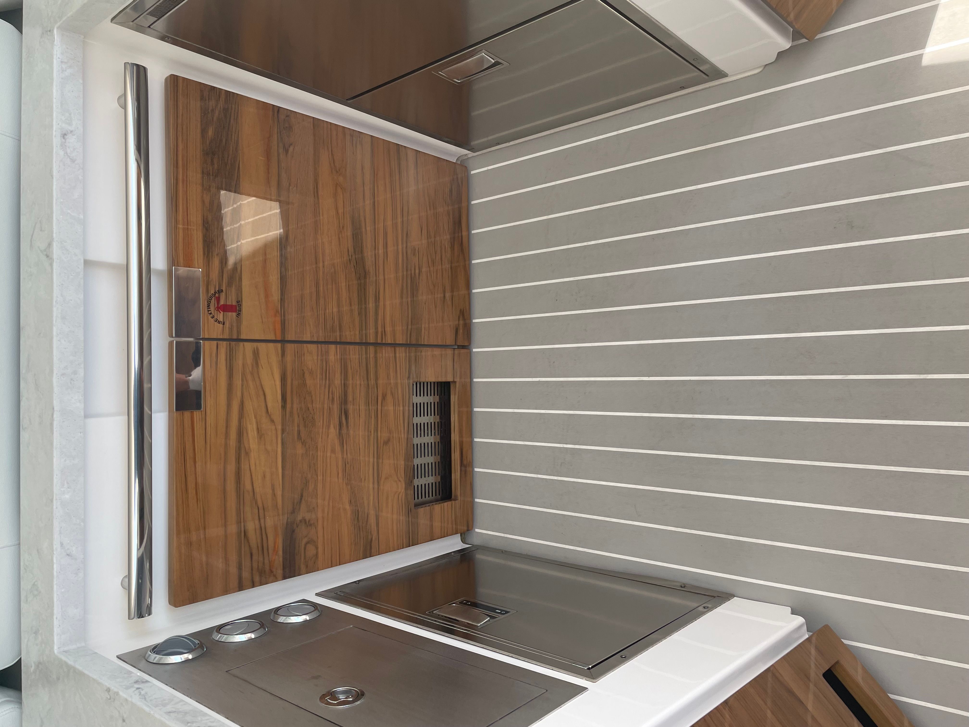 2024 Tiara Yachts 48 LS Image Thumbnail #55