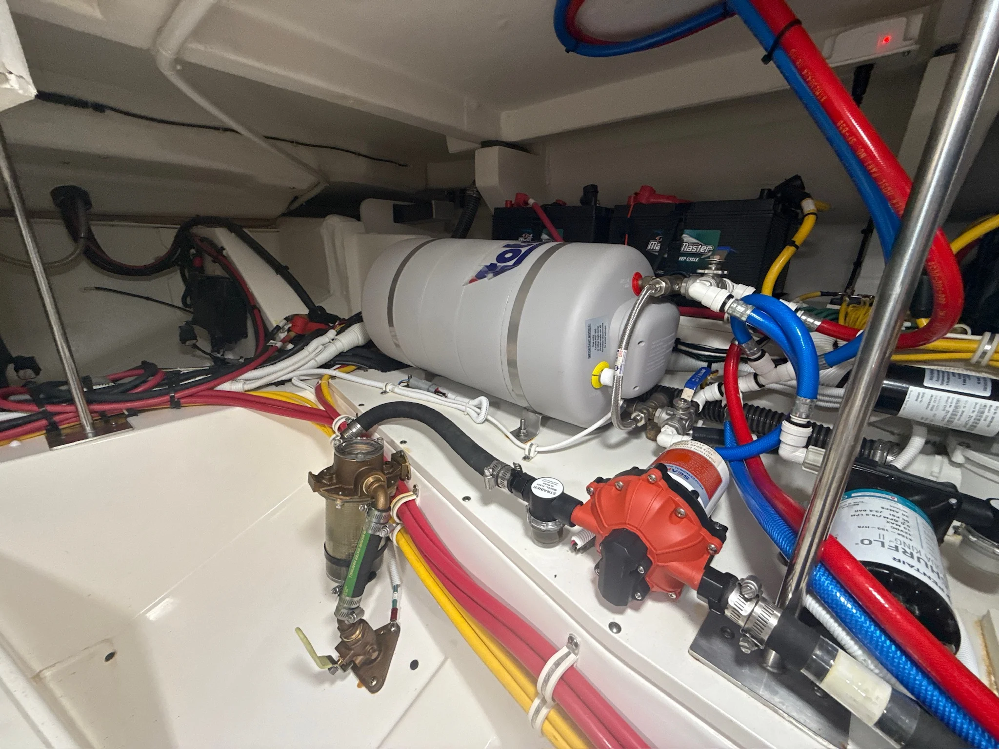 2024 Tiara Yachts 48 LS Image Thumbnail #50