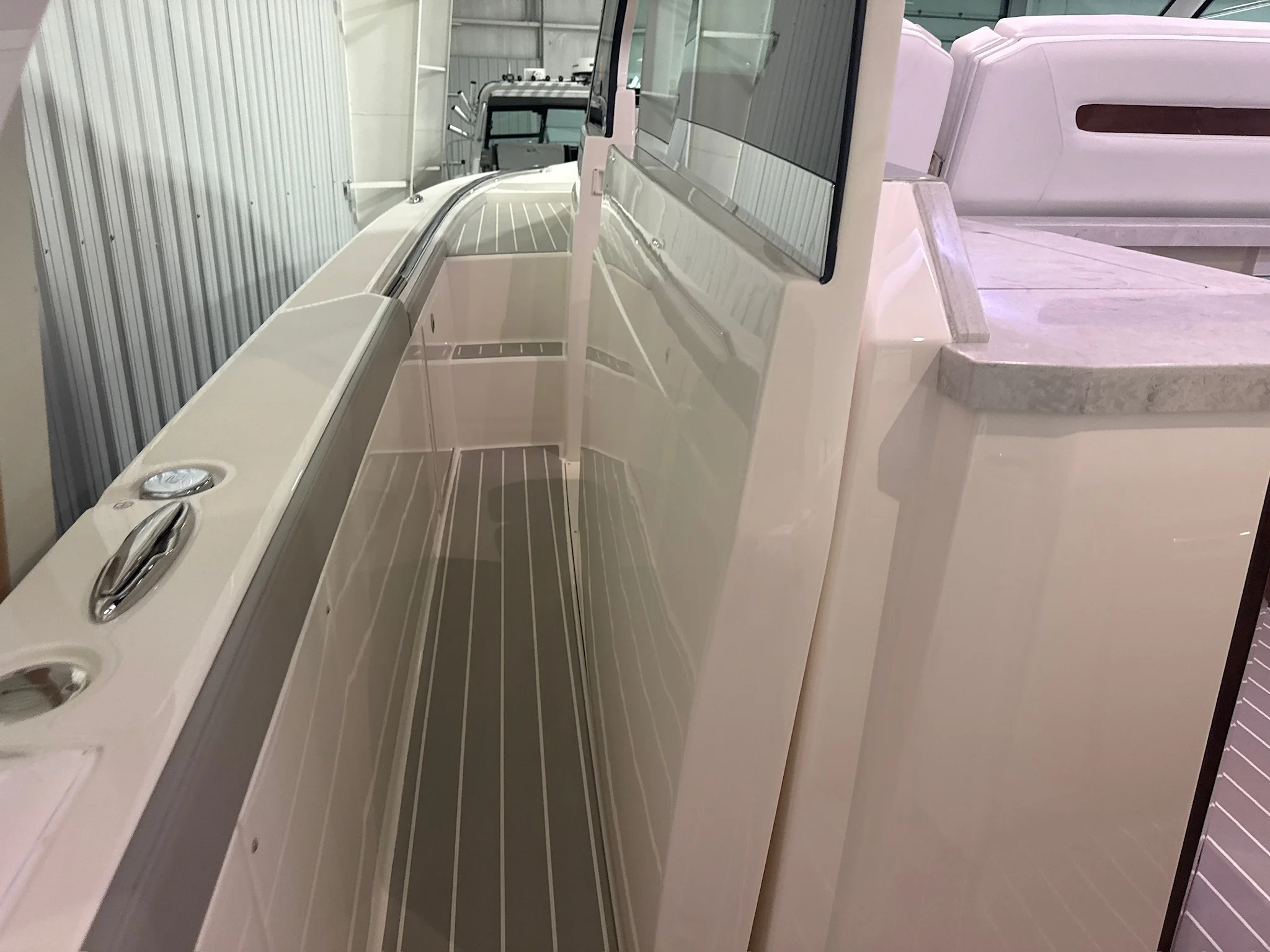 2024 Tiara Yachts 48 LS Image Thumbnail #47