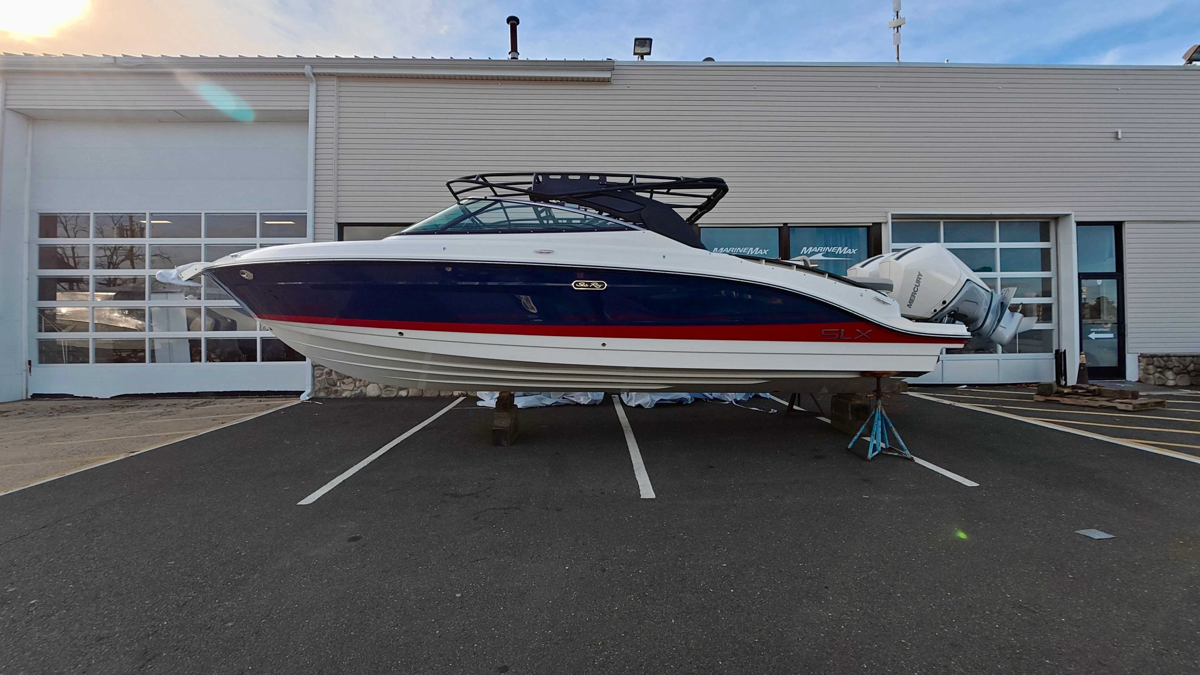 2026 Sea Ray SLX 280 Outboard Image Thumbnail #0