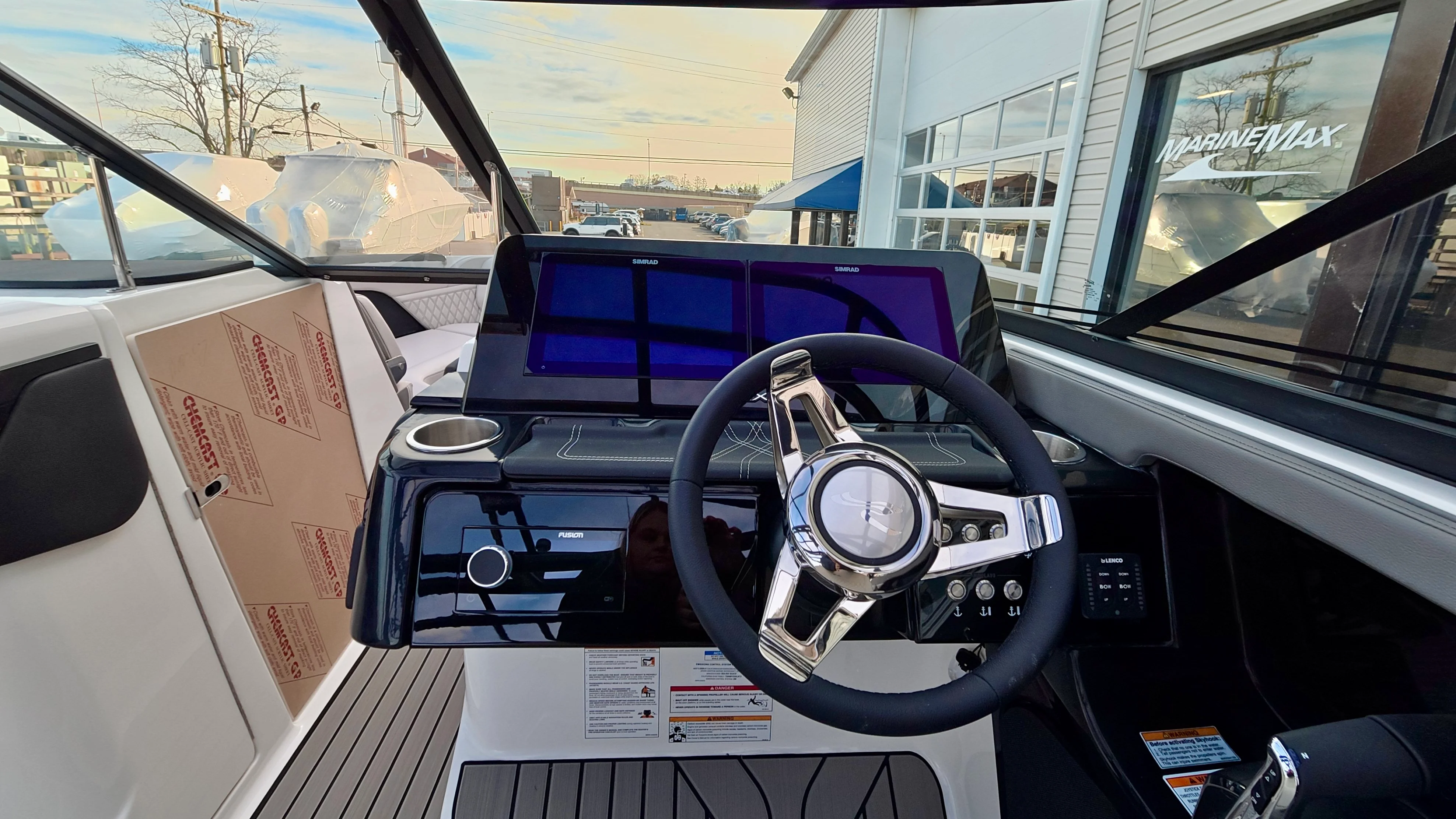 2026 Sea Ray SLX 280 Outboard Image Thumbnail #19