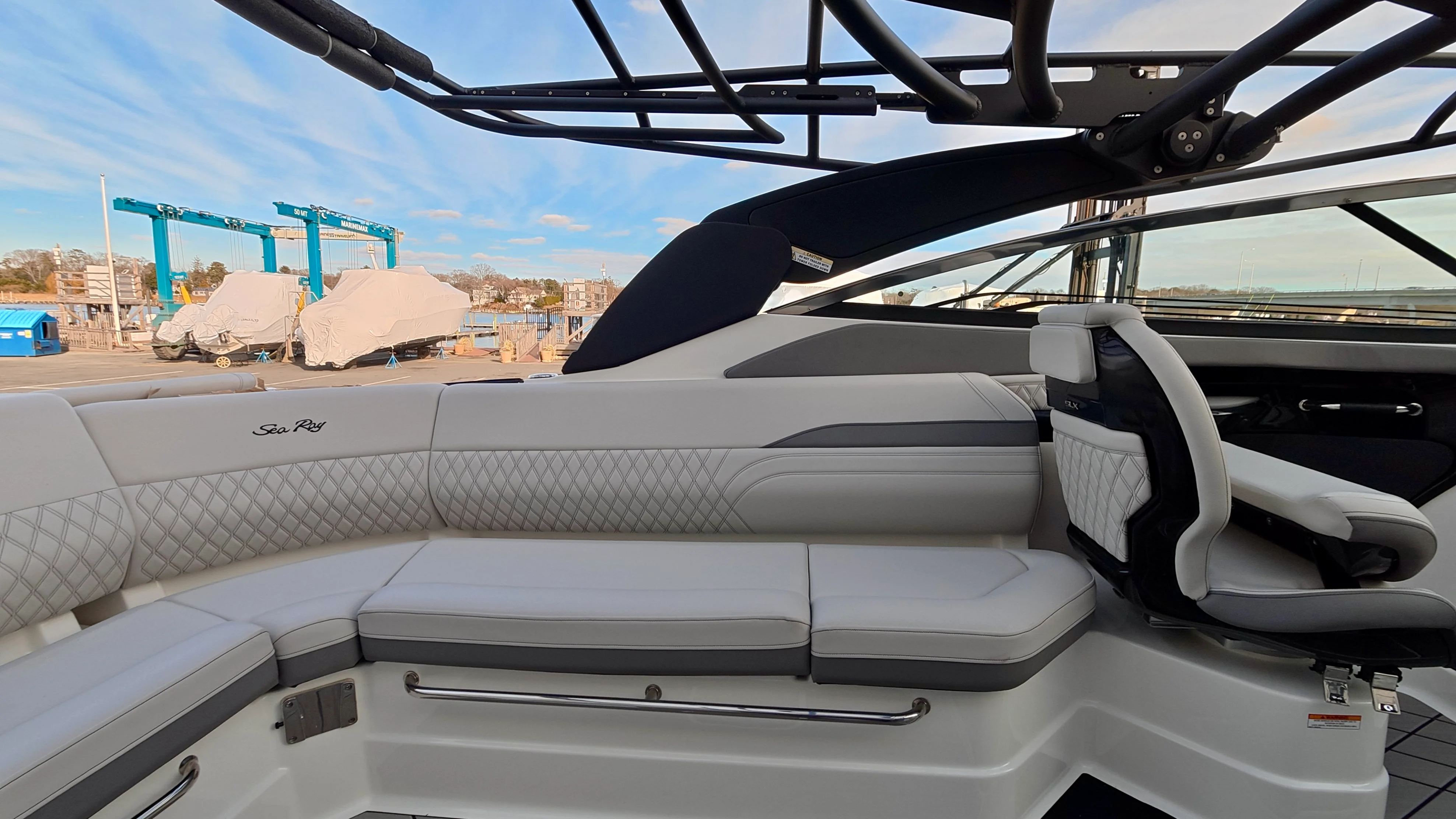 2026 Sea Ray SLX 280 Outboard Image Thumbnail #12