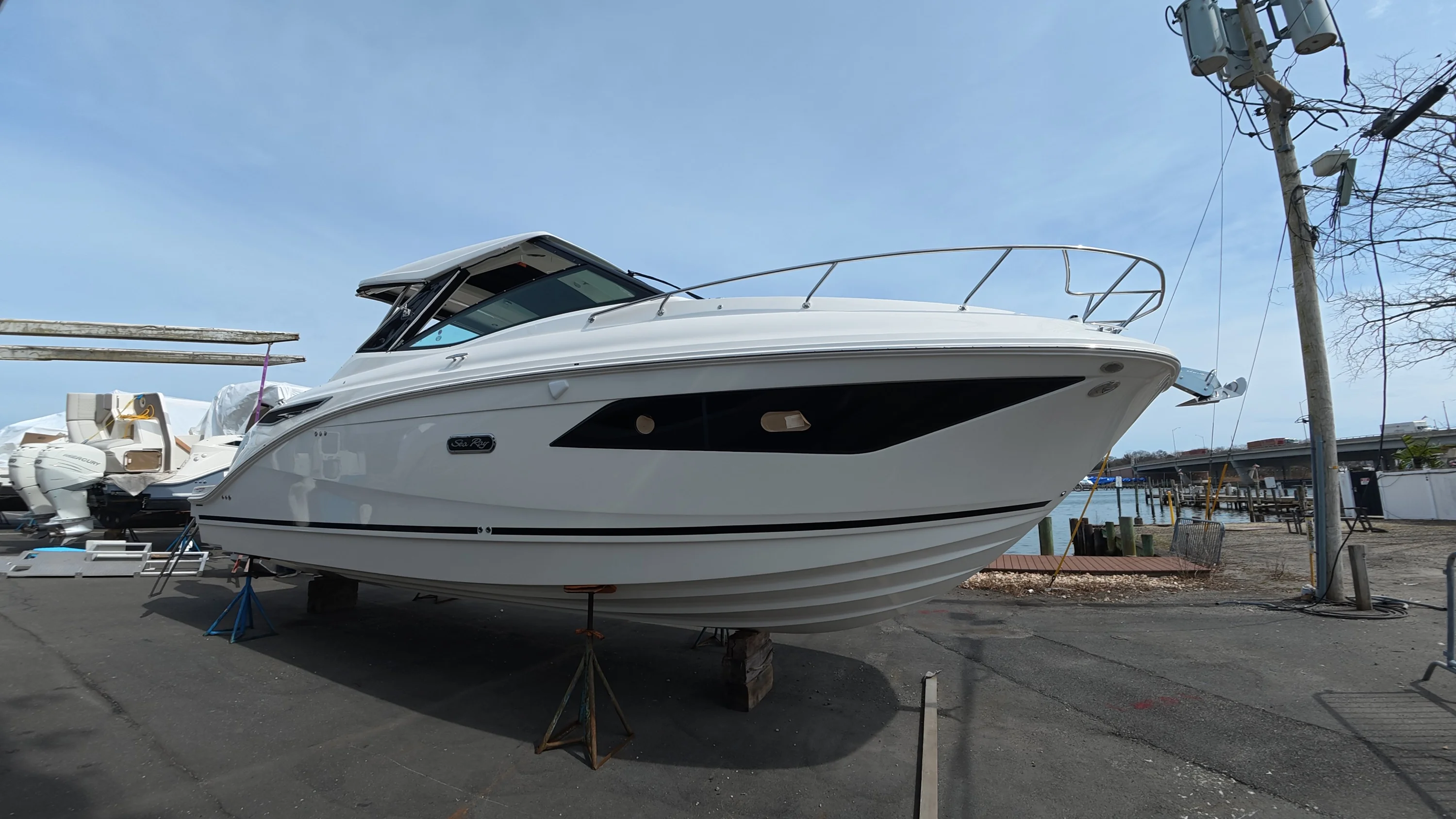 2026 Sea Ray Sundancer 320 Outboard Image Thumbnail #0