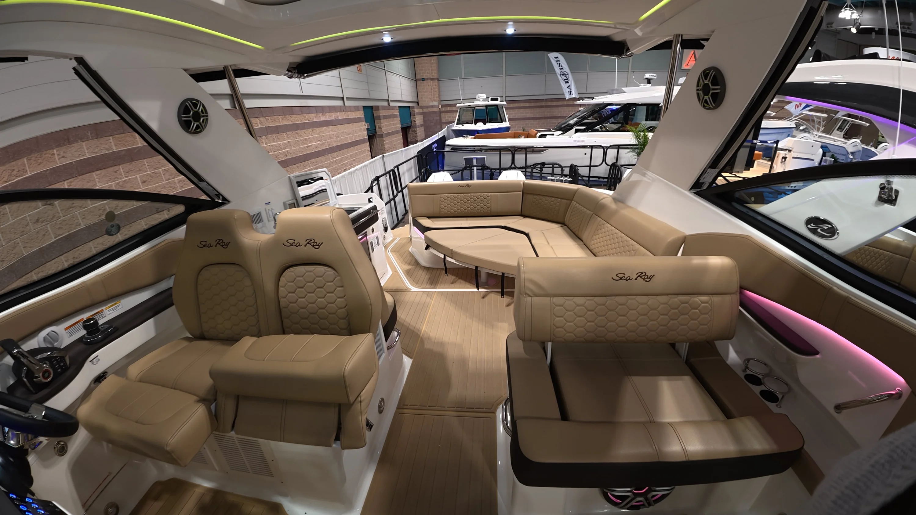 2026 Sea Ray Sundancer 320 Outboard Image Thumbnail #19