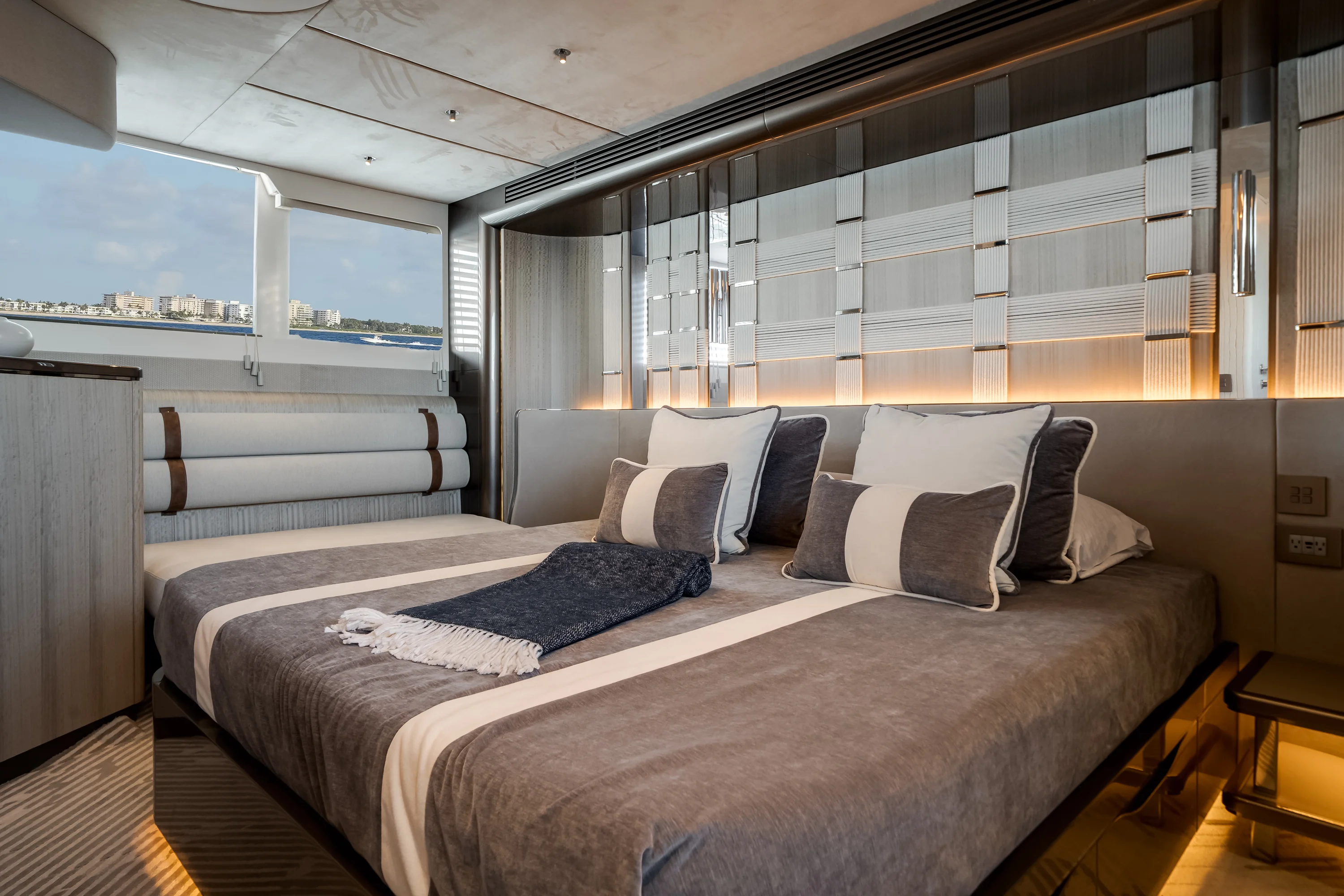 2026 Galeon 620 FLY Image Thumbnail #39