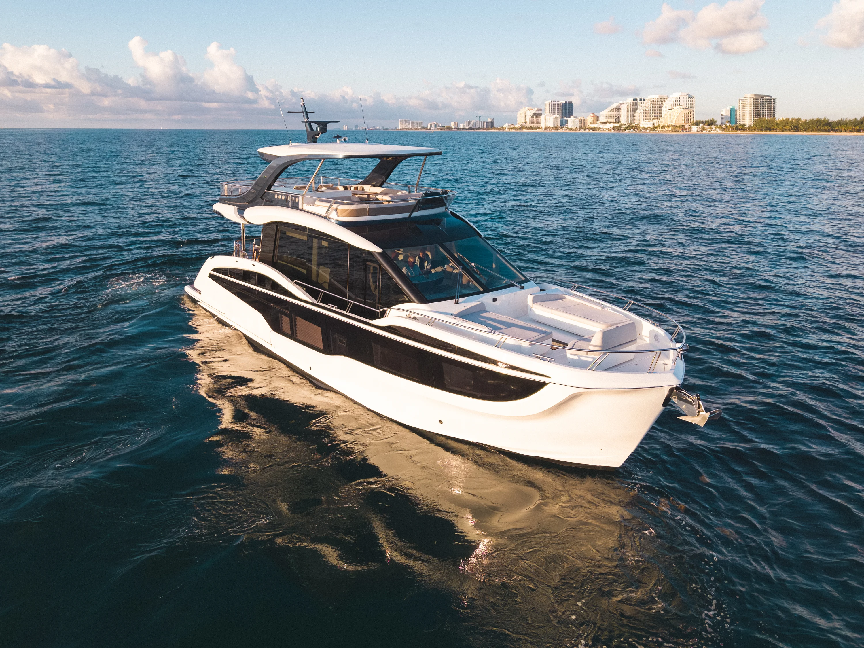 2026 Galeon 620 FLY Image Thumbnail #10