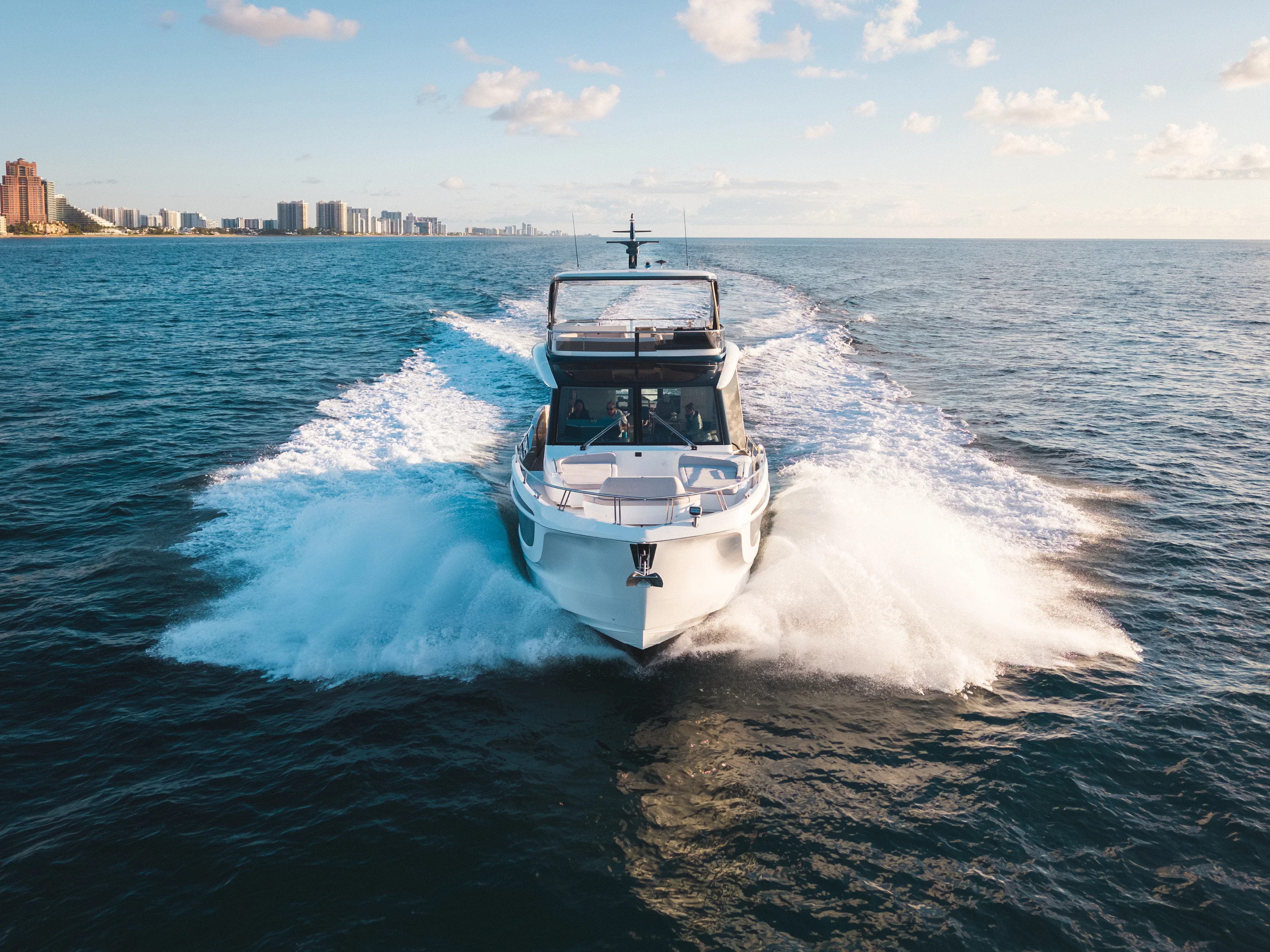 2026 Galeon 620 FLY Image Thumbnail #6