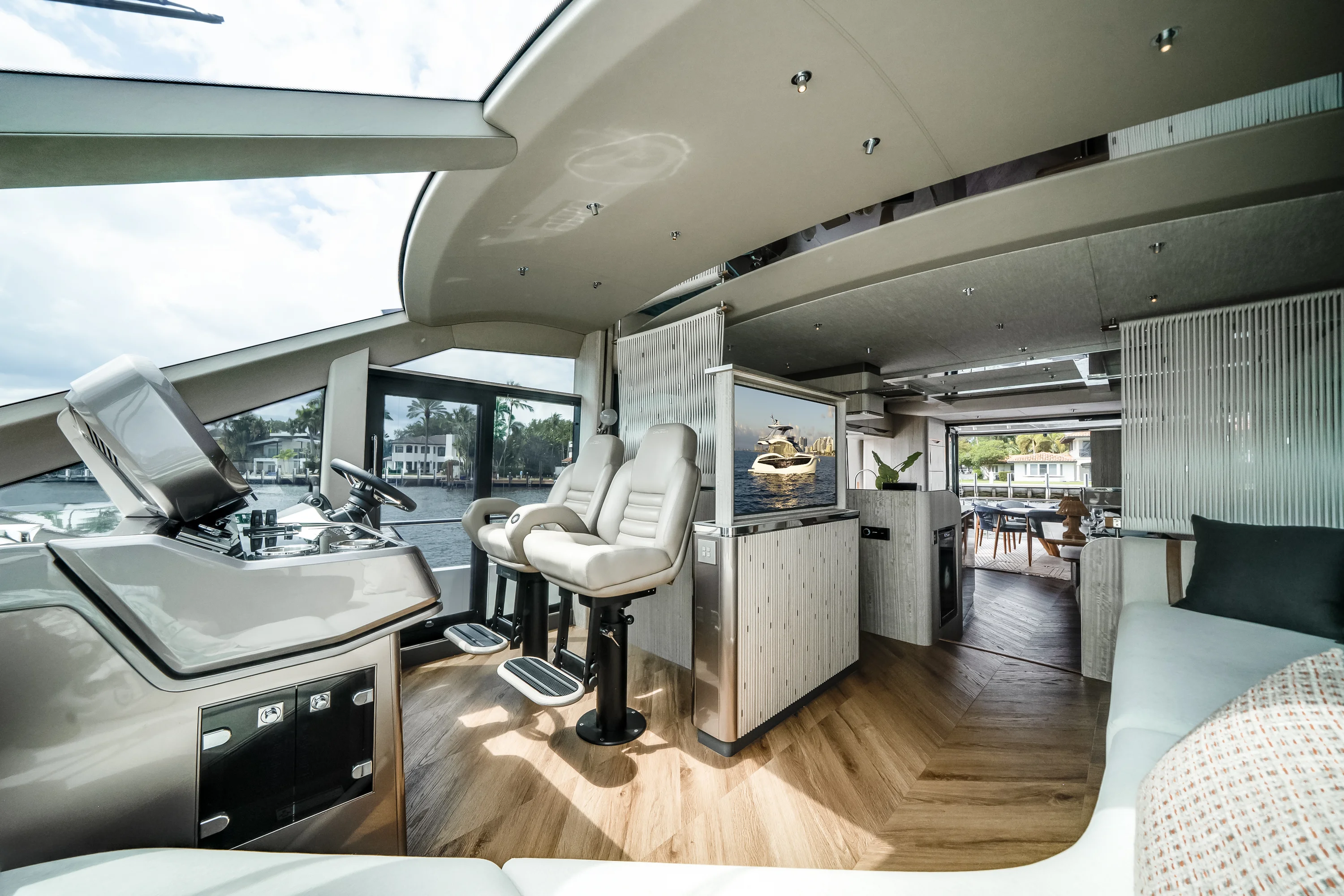 2026 Galeon 620 FLY Image Thumbnail #18