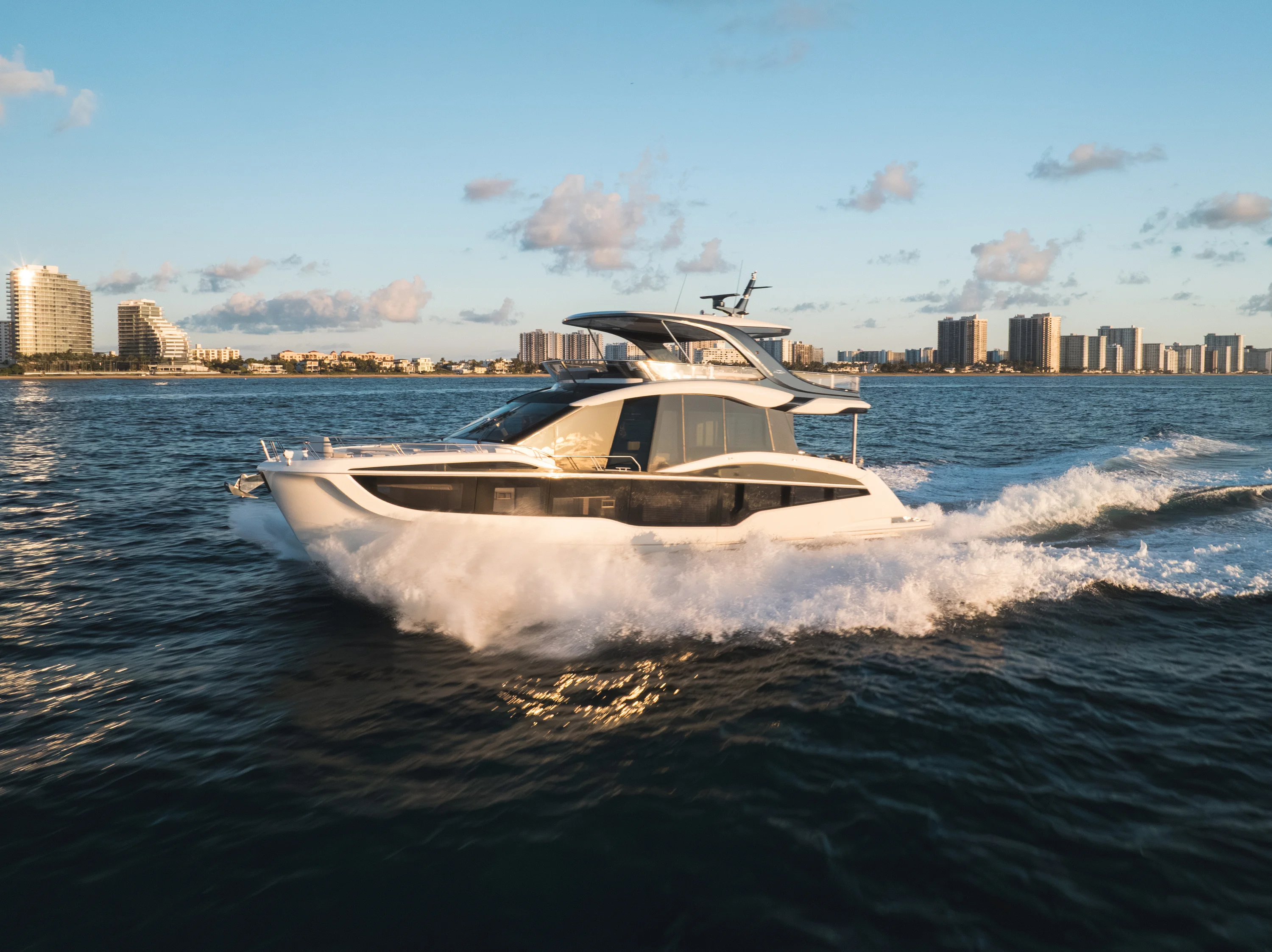 2026 Galeon 620 FLY Image Thumbnail #1