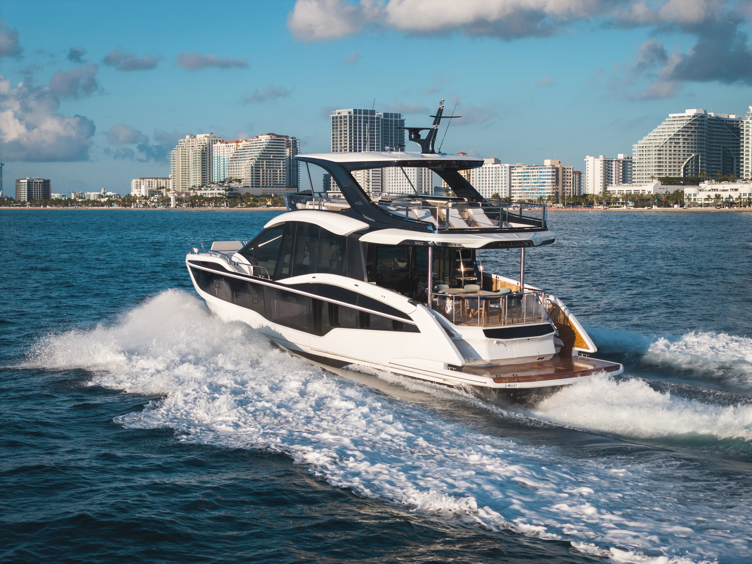 2026 Galeon 620 FLY Image Thumbnail #4