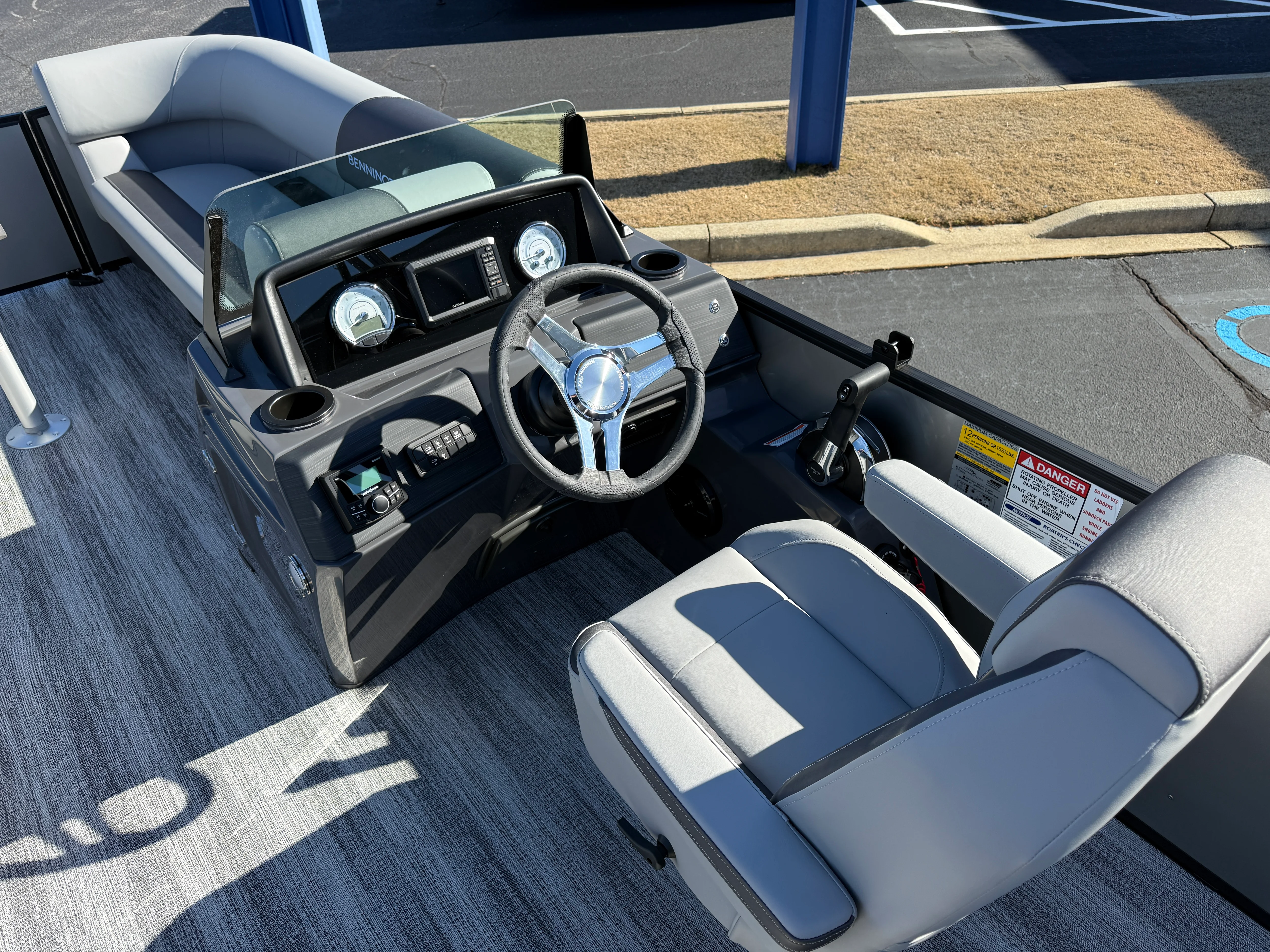 2026 Bennington 23SSB Image Thumbnail #8